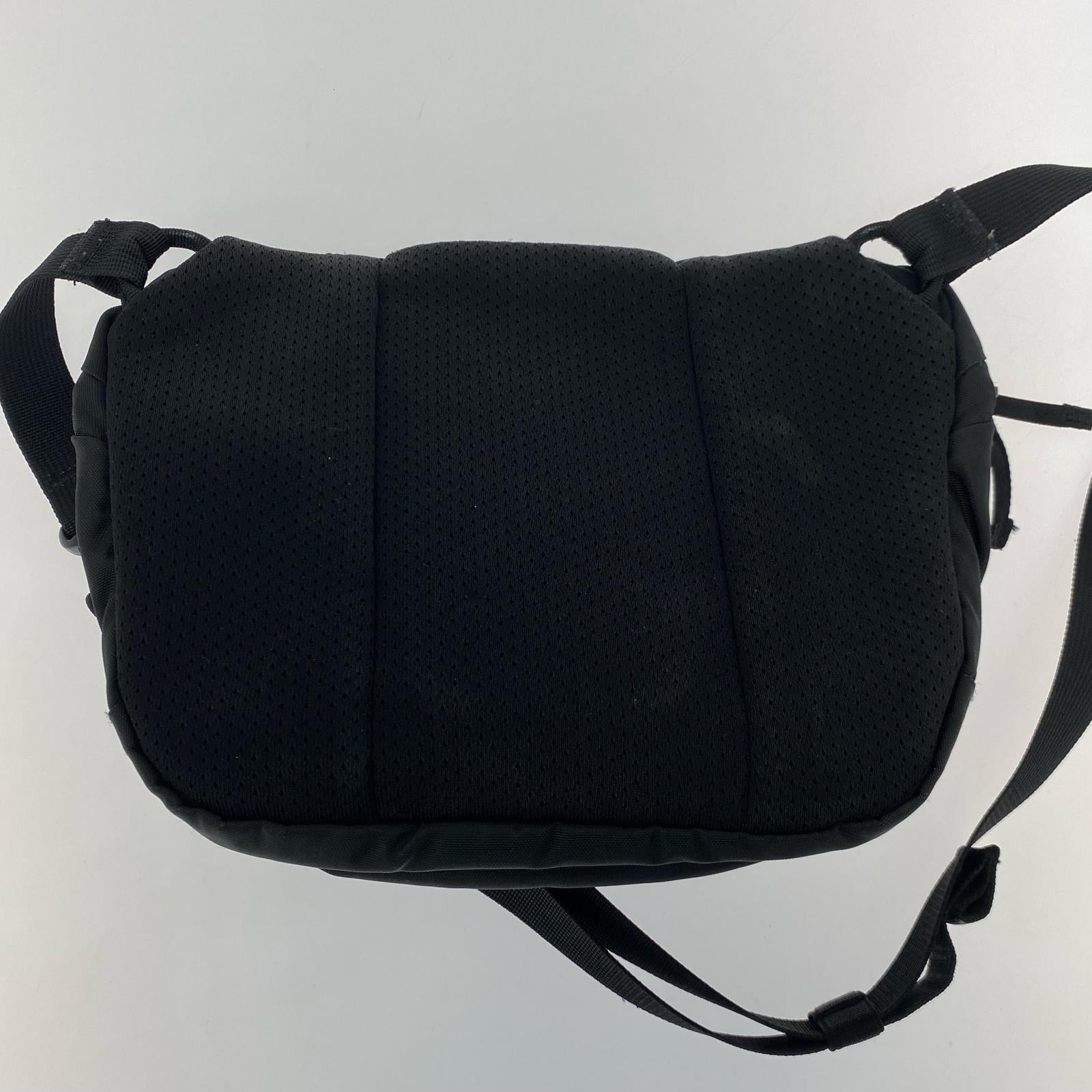 ショルダーバッグ MANTIS 2 WAISTPACK ブラック