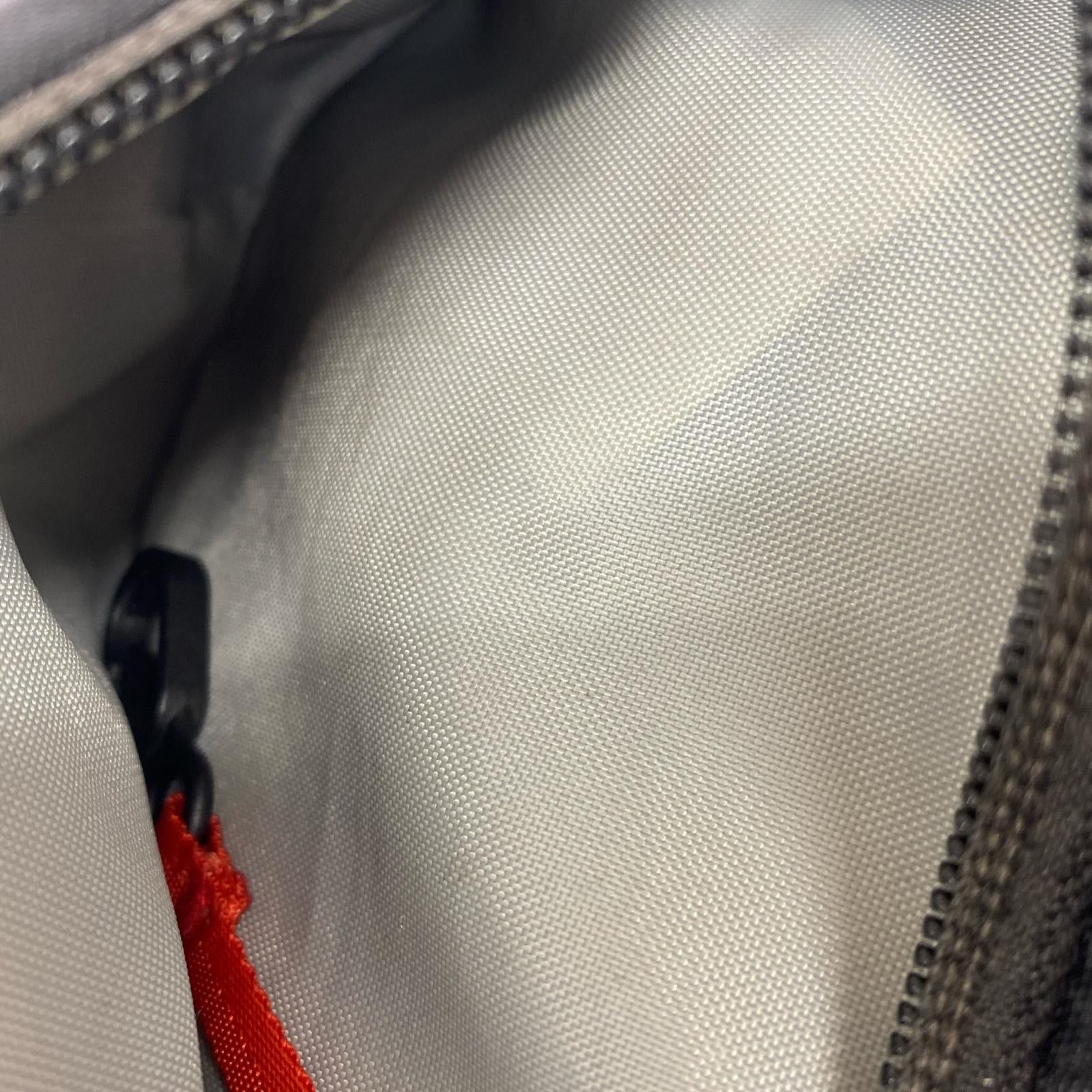 ショルダーバッグ MANTIS 2 WAISTPACK ブラック