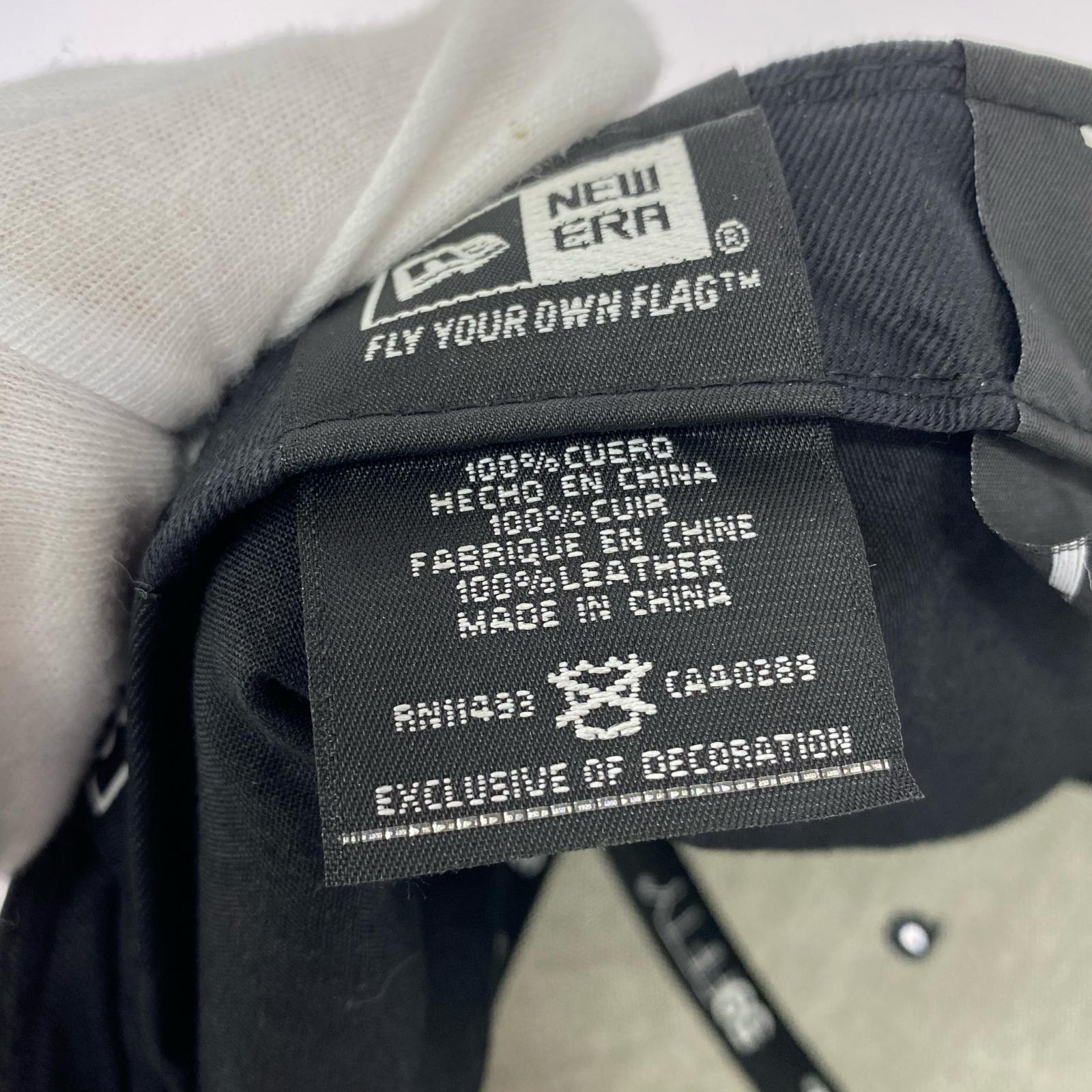 キャップ ×NEW ERA ボックスロゴレザーキャップ 紺 ネイビー