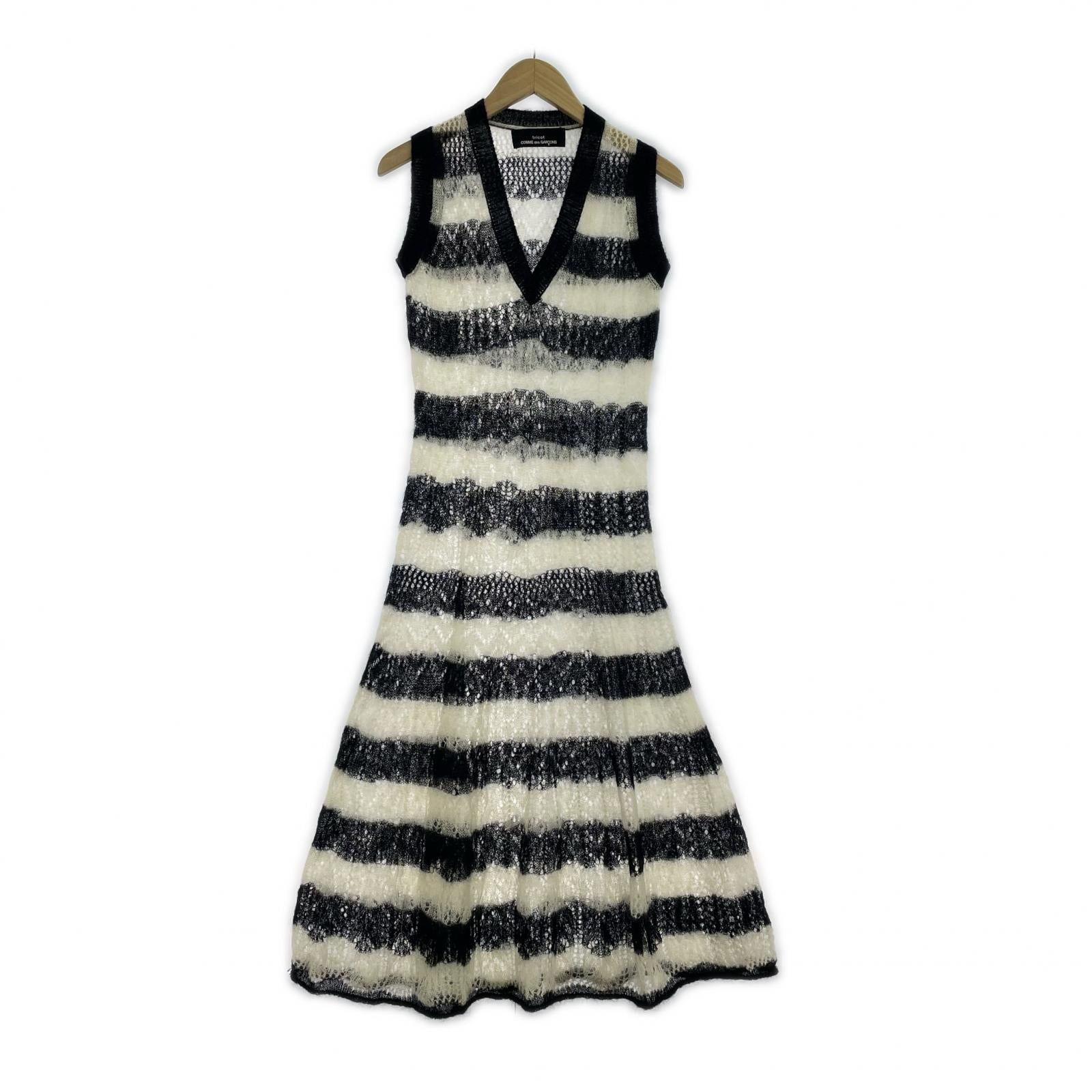 ワンピース tricot COMME des GARCONS ノースリーブグランジニットワンピース 白黒