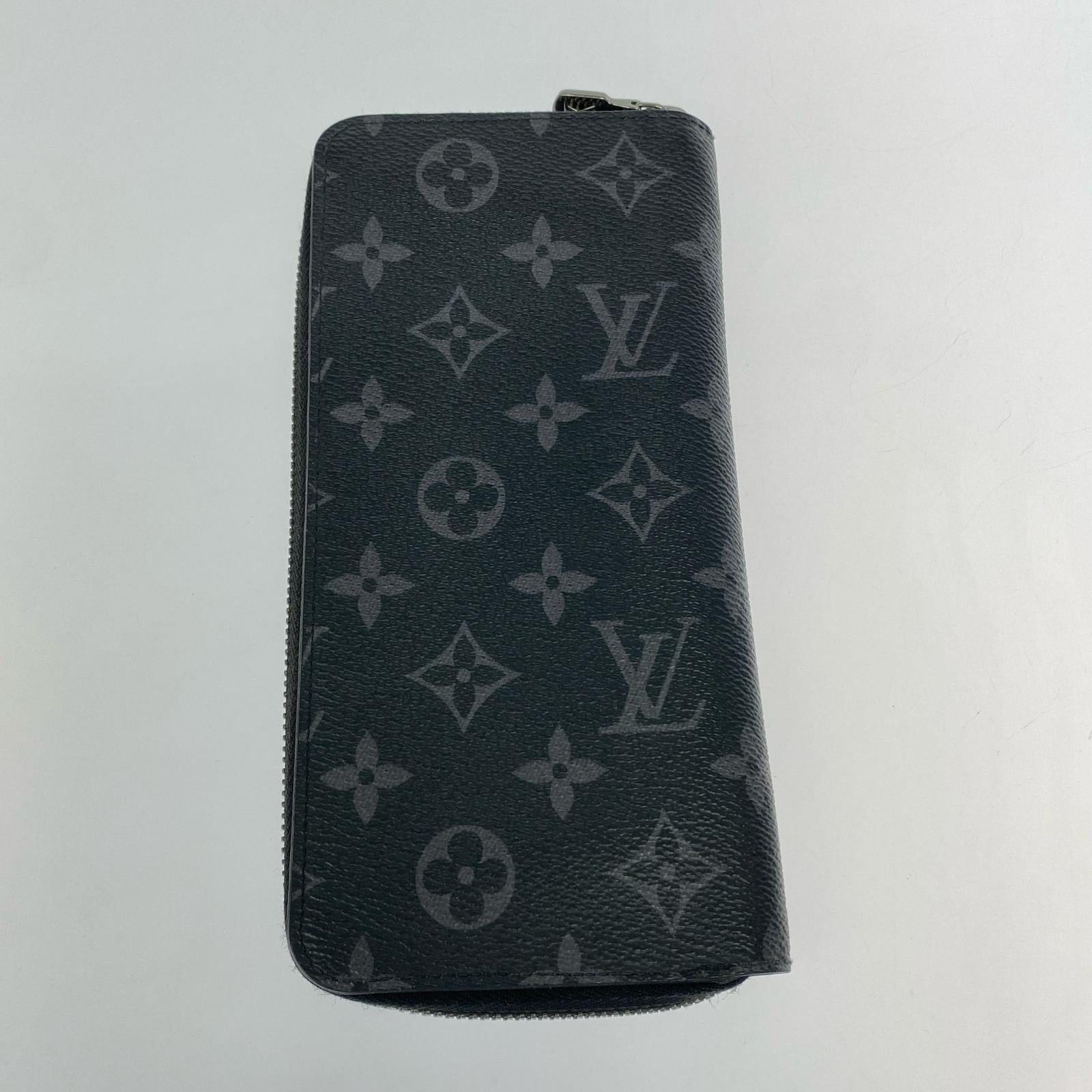 LV エクリプス ジッピーウォレット ヴェルティカル M62295