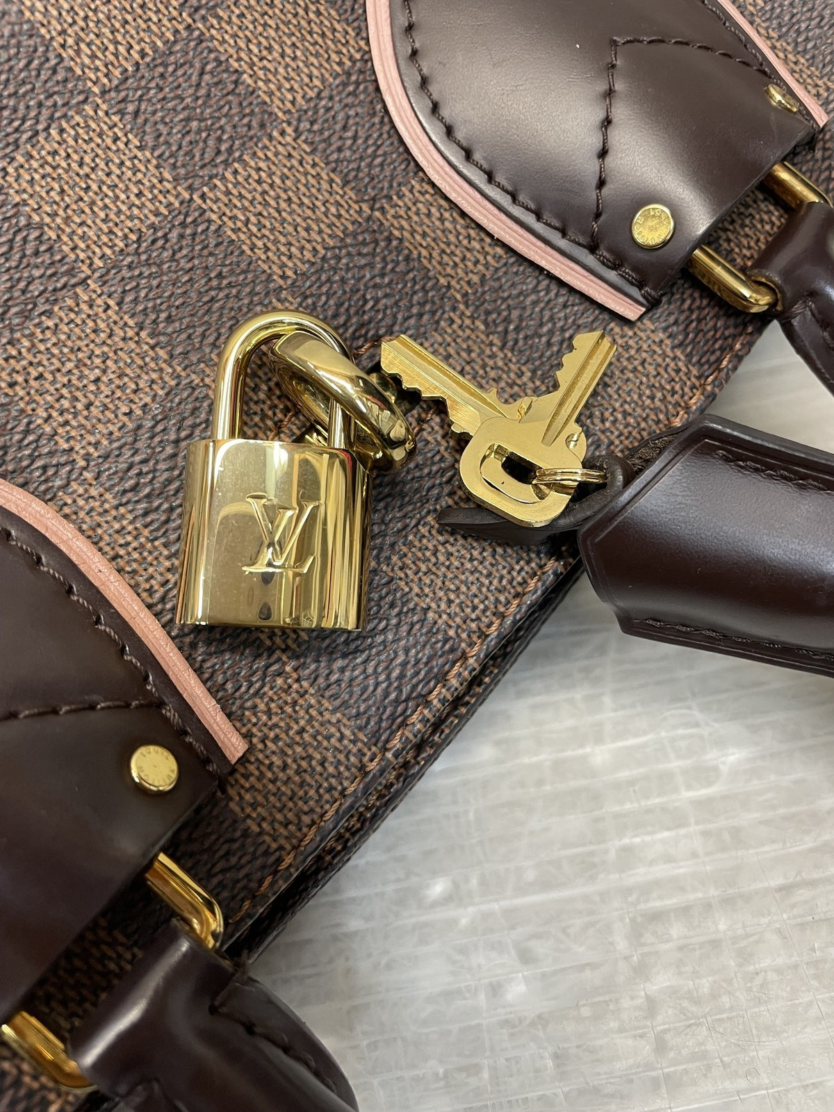 LOUIS VUITTON ダミエ ノルマンディ 2WAYバッグ マグノリア N41488