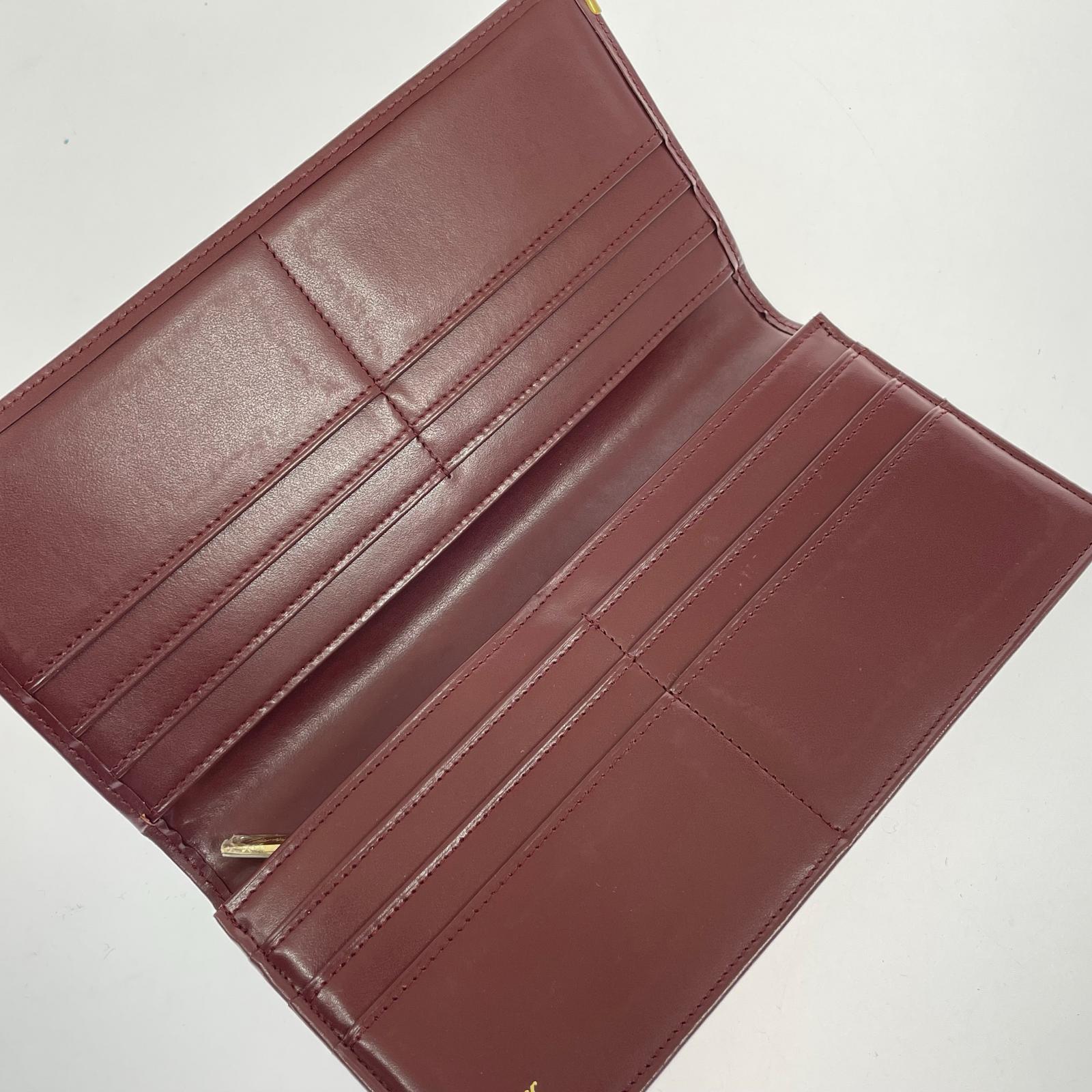 Cartier マストライン ロングウォレット レッド