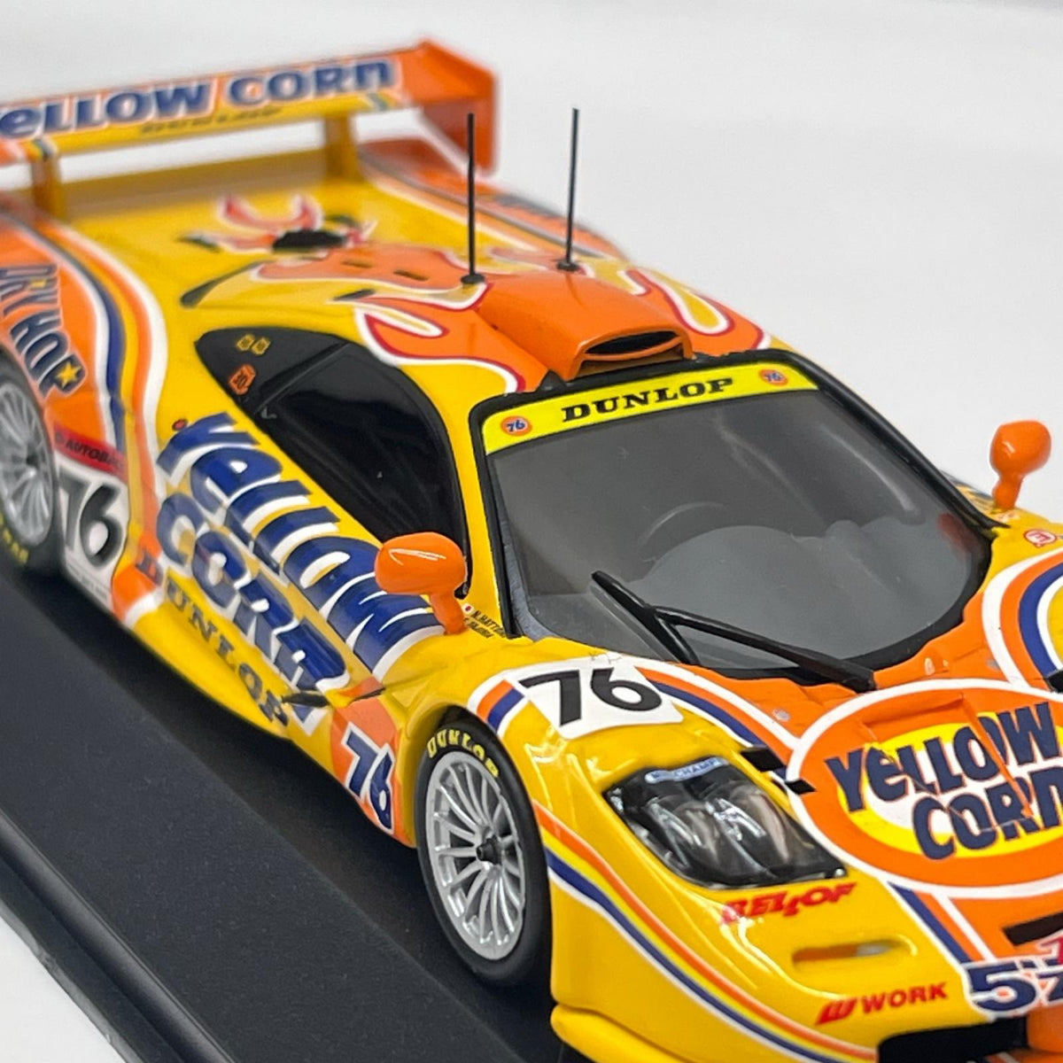 minichamps mclaren f1 gtr 1/43スケールダイキャストミニカー「マクラーレン F1 GTR チーム・ヒトツヤマ #76 JGTC 2002(イエローコーン) ミニチャンプス(Minichamps) スケールカー