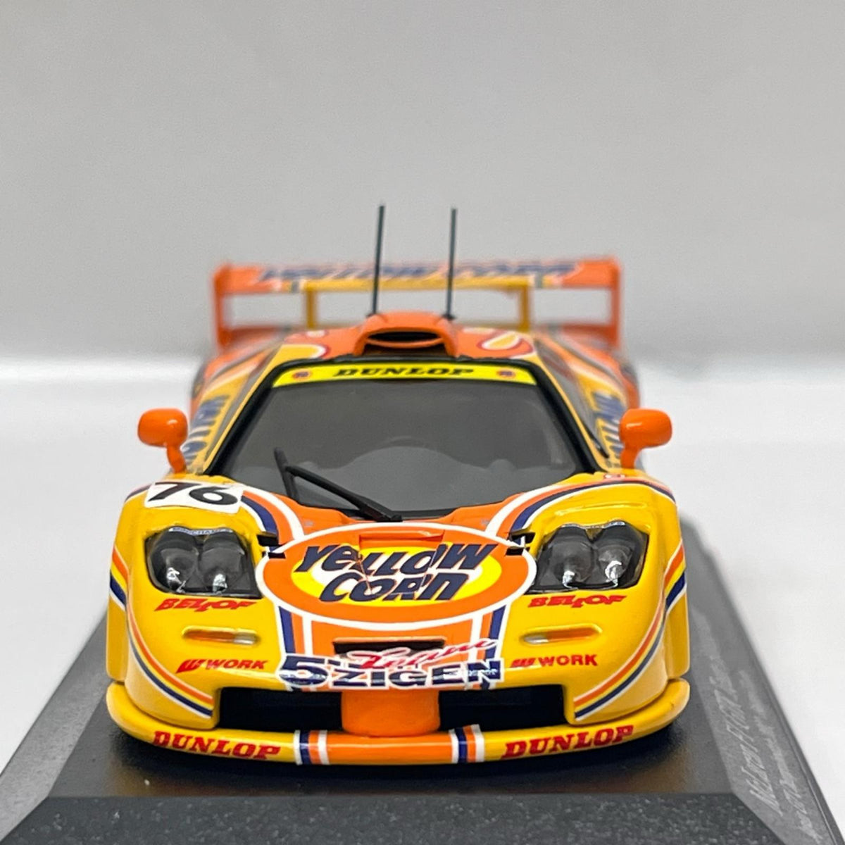 minichamps mclaren f1 gtr 1/43スケールダイキャストミニカー「マクラーレン F1 GTR チーム・ヒトツヤマ #76 JGTC 2002(イエローコーン) ミニチャンプス(Minichamps) スケールカー
