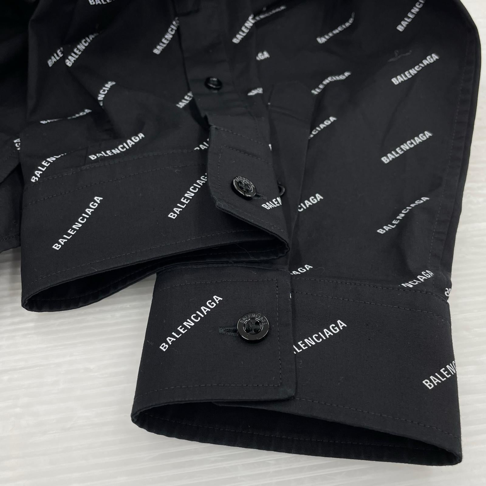Balenciaga 総ロゴBDシャツ