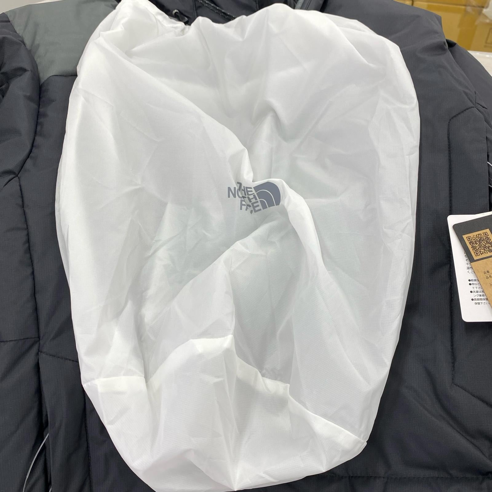 ブルゾン Baltro Light Jacket ダウンジャケット ND92551-DG M グレー