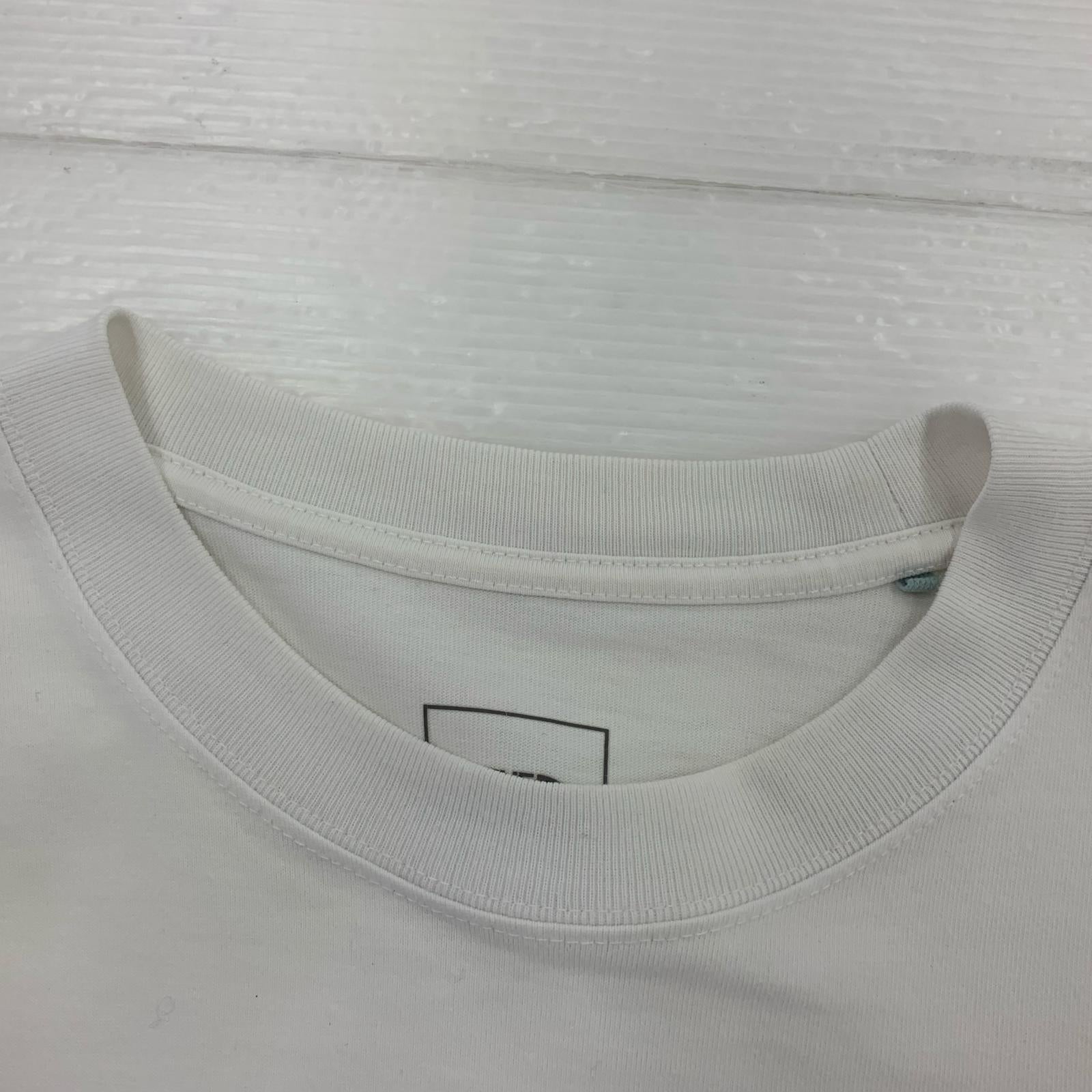 長袖Tシャツ THE NORTH FACE 長袖Tシャツ・カットソー ホワイト (L) L ホワイト