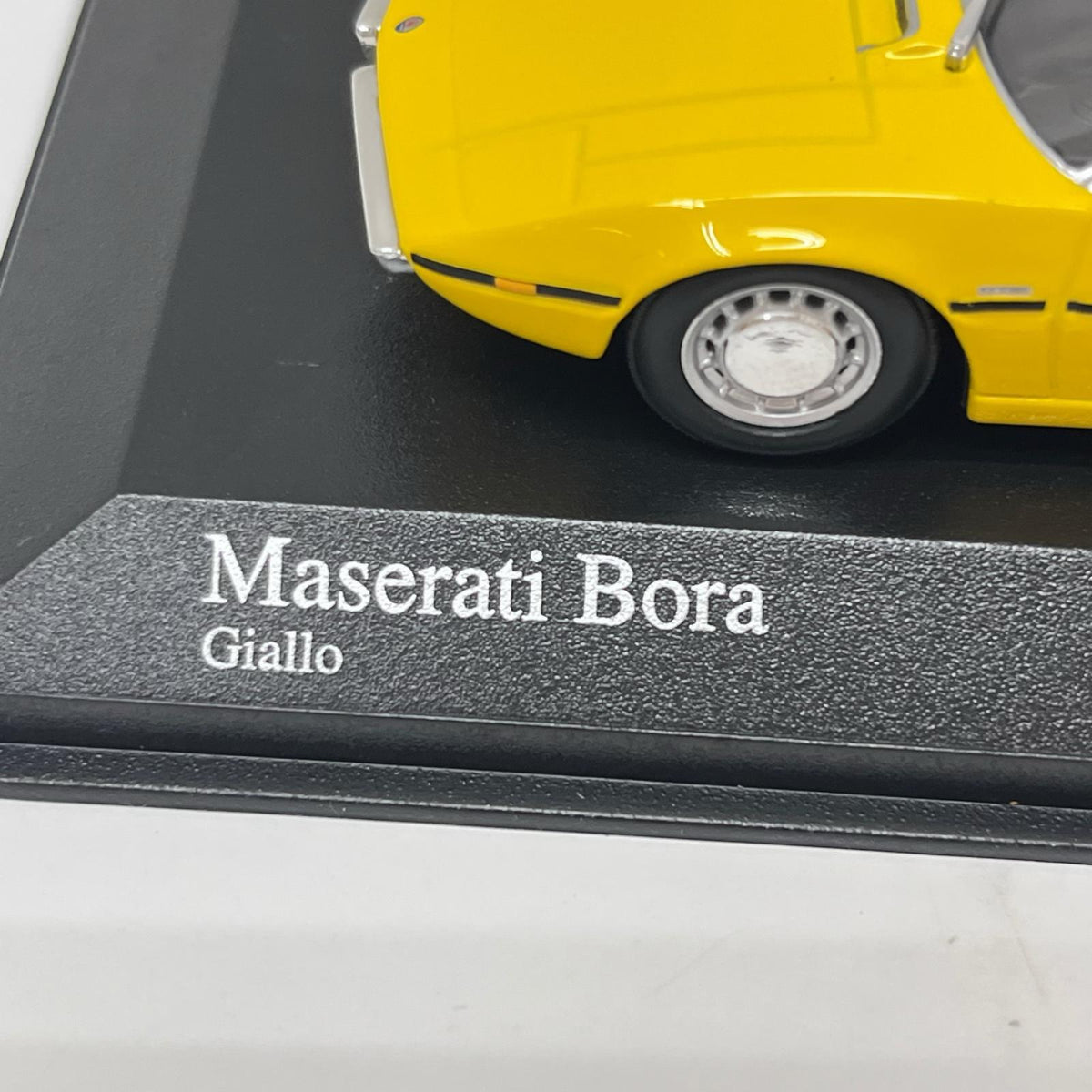 PMA Maserati Bora 1972 ミニチャンプス(MINICHAMPS) スケールカー