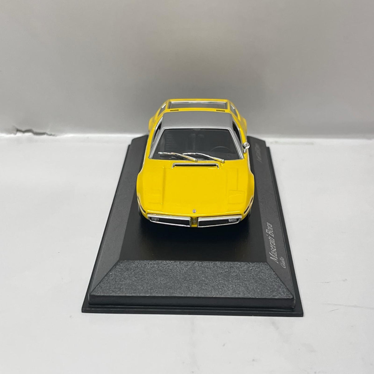 PMA Maserati Bora 1972 ミニチャンプス(MINICHAMPS) スケールカー