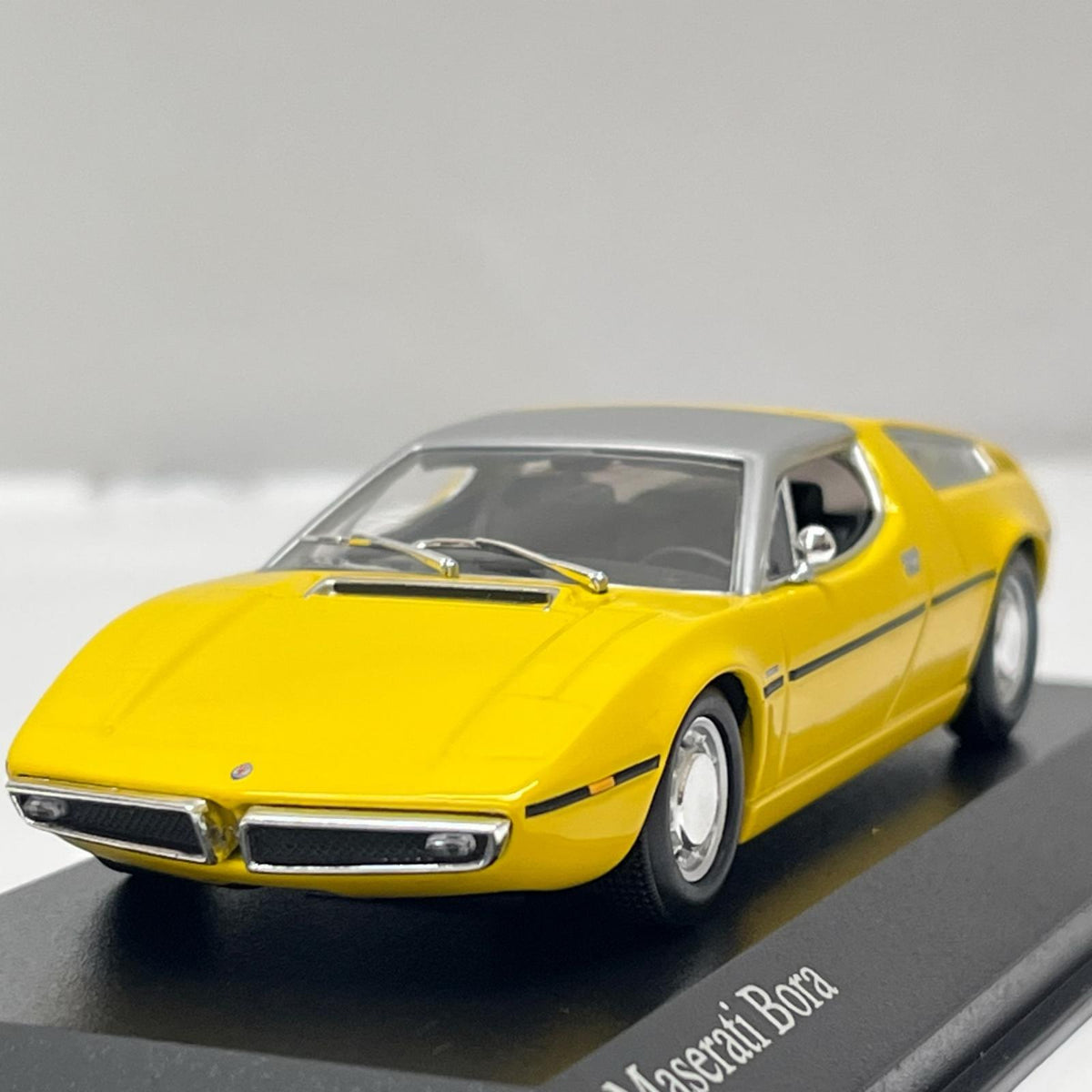 PMA Maserati Bora 1972 ミニチャンプス(MINICHAMPS) スケールカー