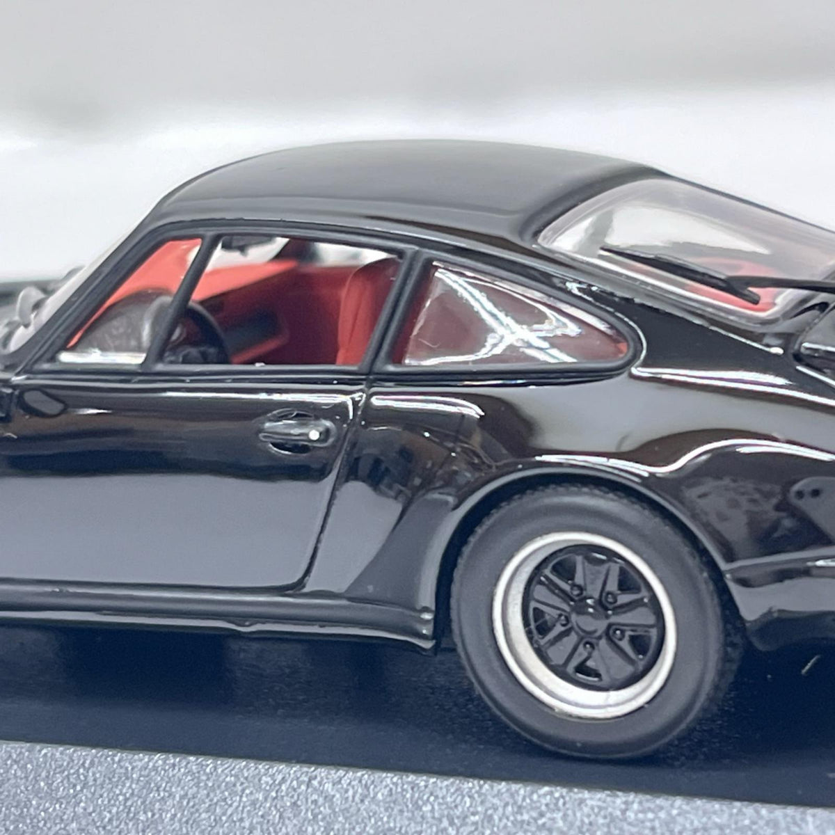 PMA Porsche 911 turbo 1977 ミニチャンプス 1/43 ポルシェ 911 ターボ 1977 ミニチャンプス(MINICHAMPS) スケールカー