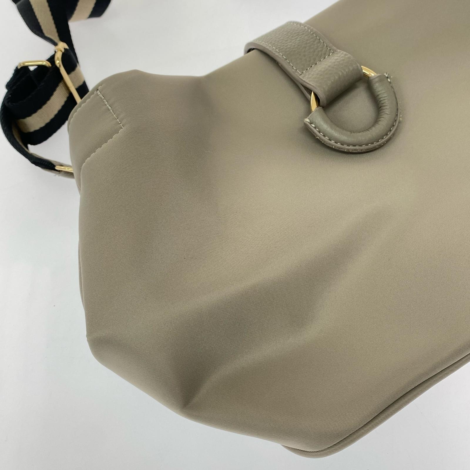 ショルダーバッグ HAYNI ショルダーバッグ グレー