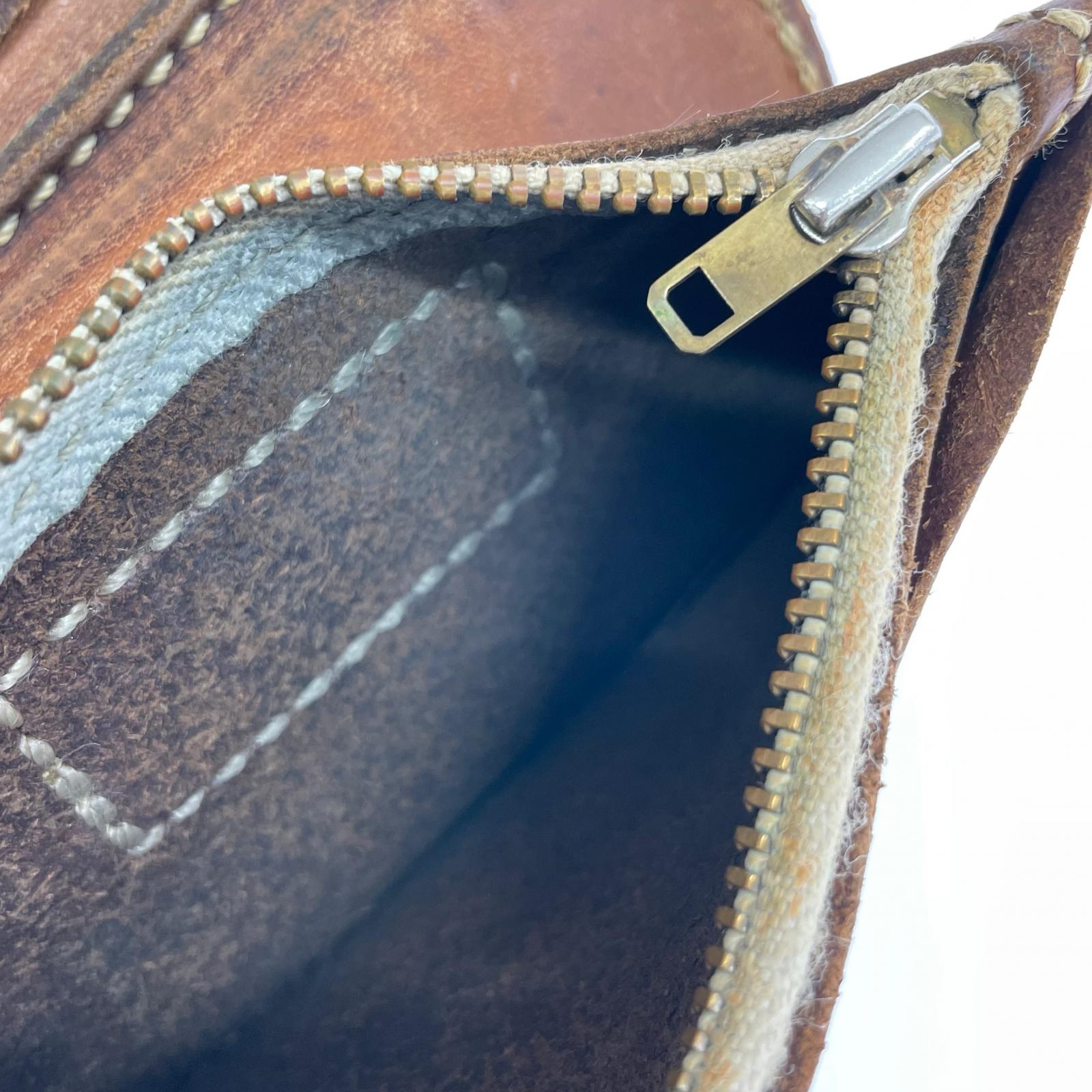 コンパクトウォレット レザー 二つ折り財布 ブラウン
