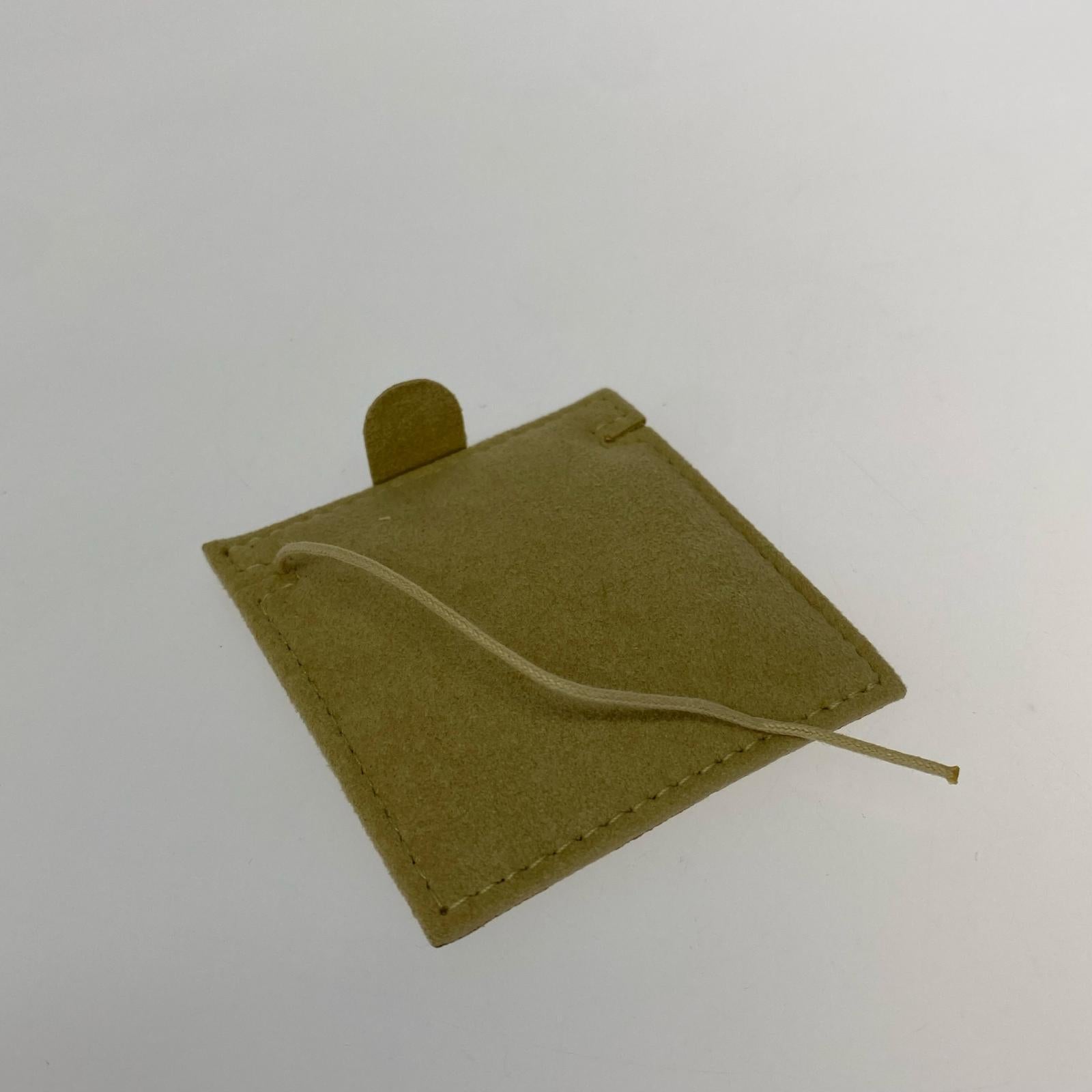 LV アクセサリーボックス