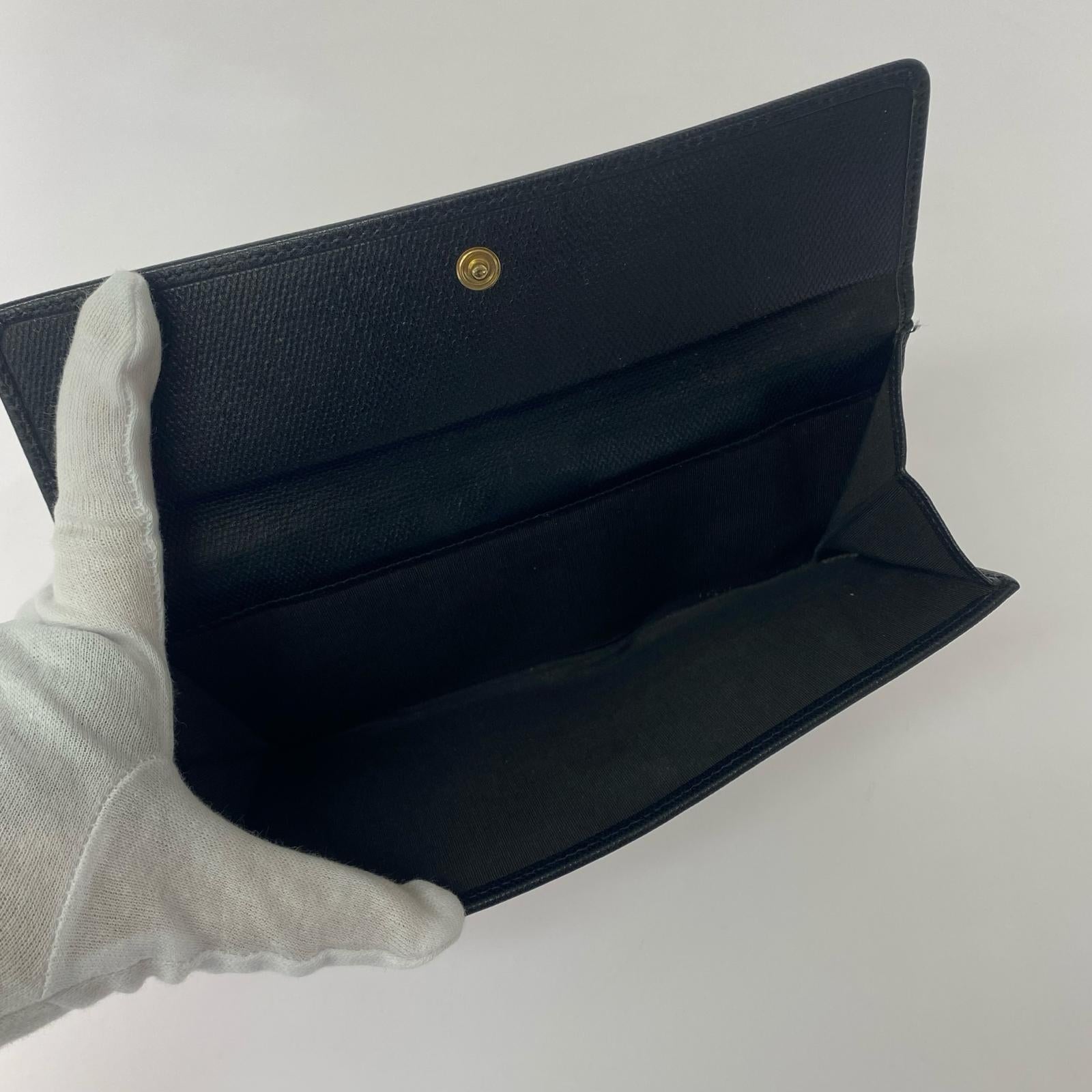 ココボタンロングウォレット BLK