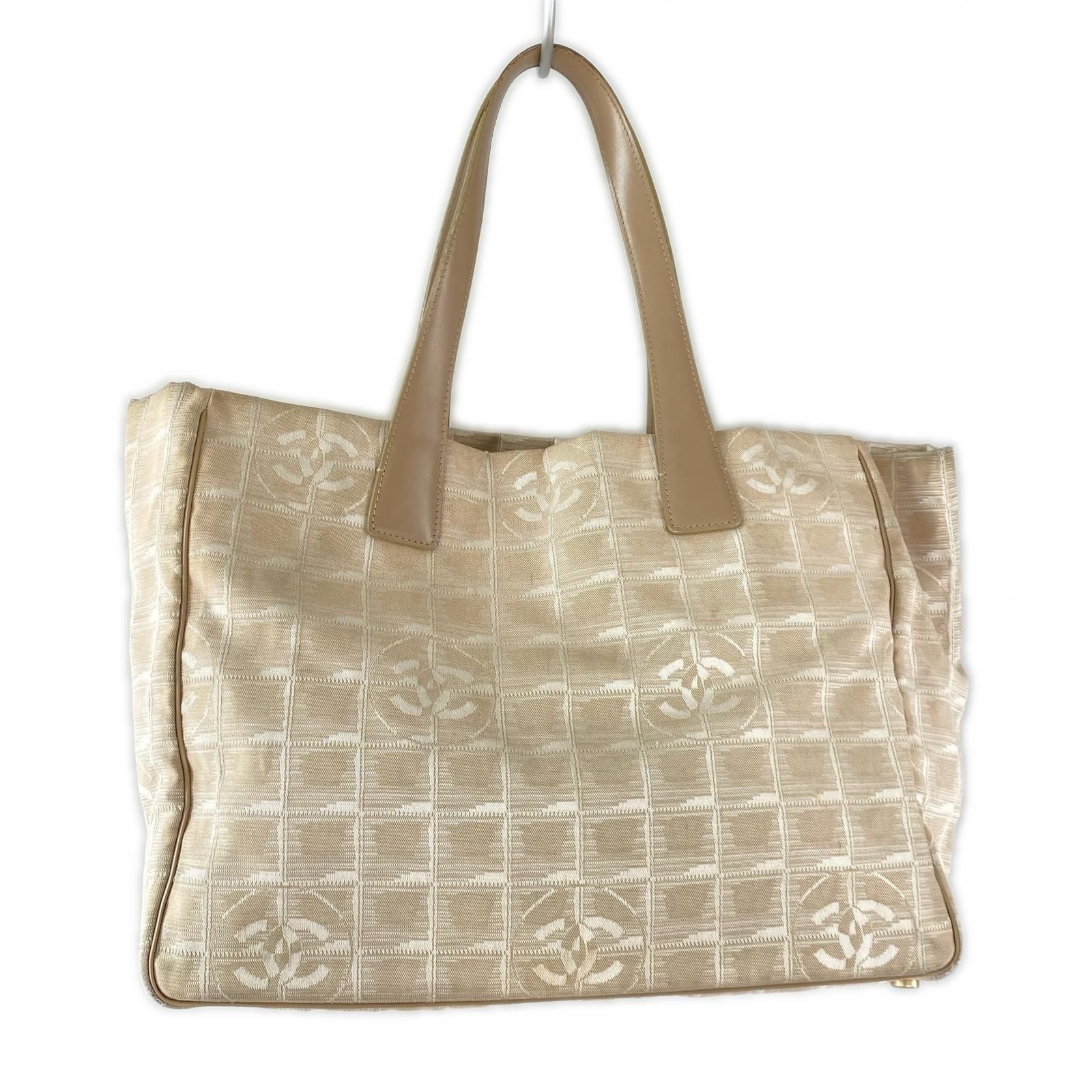 CHANEL ニュートラベル トートMM トートバッグ ベージュ