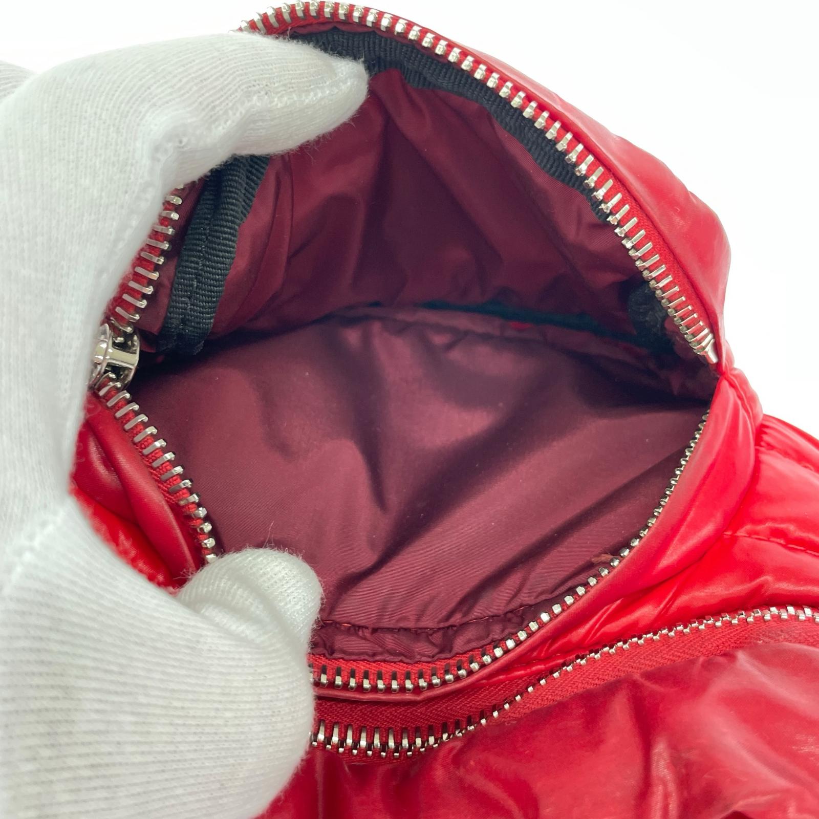 ショルダーバッグ MONCLER キルティングウエストバッグ レッド レッド