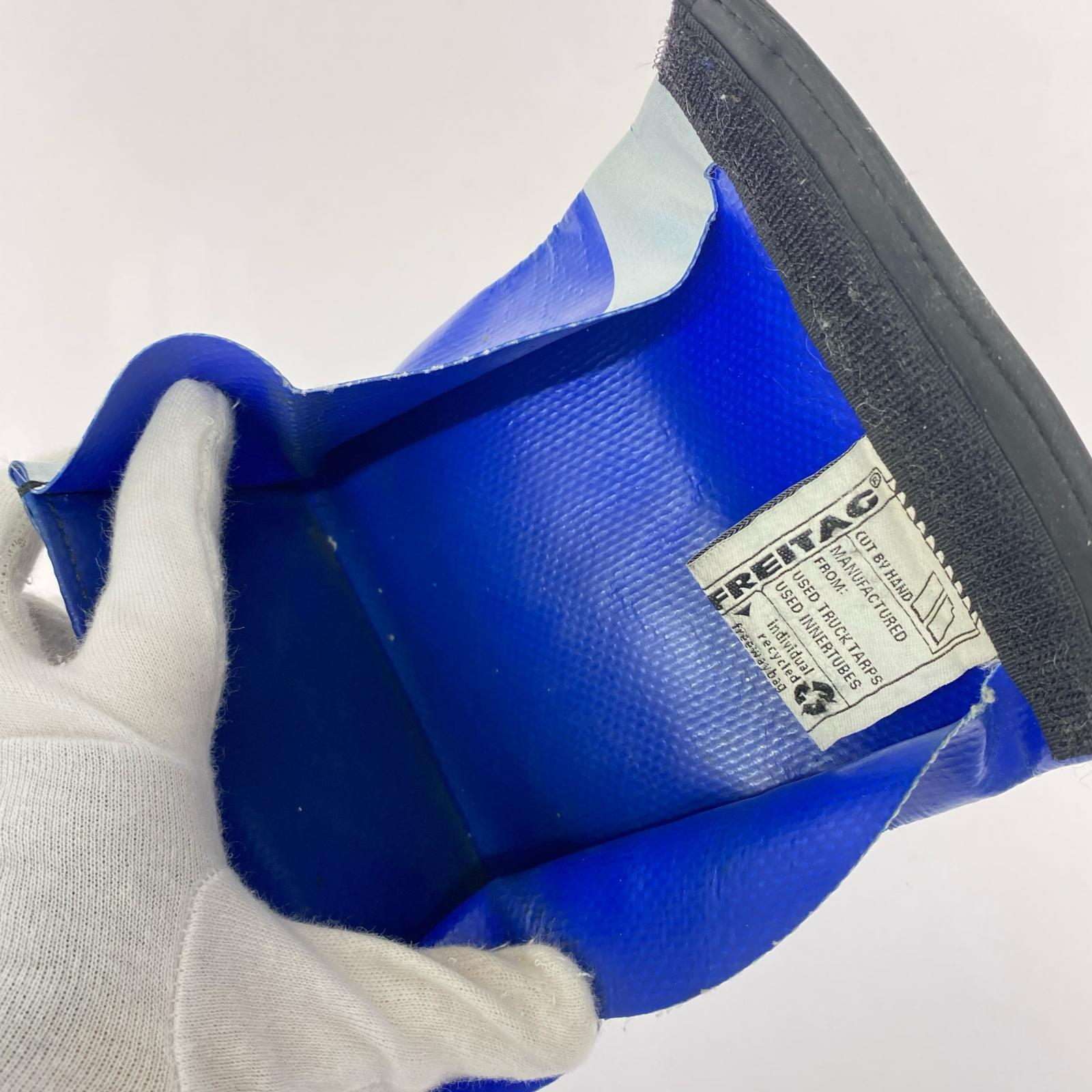 コンパクトウォレット 二つ折り財布 青 ブルー