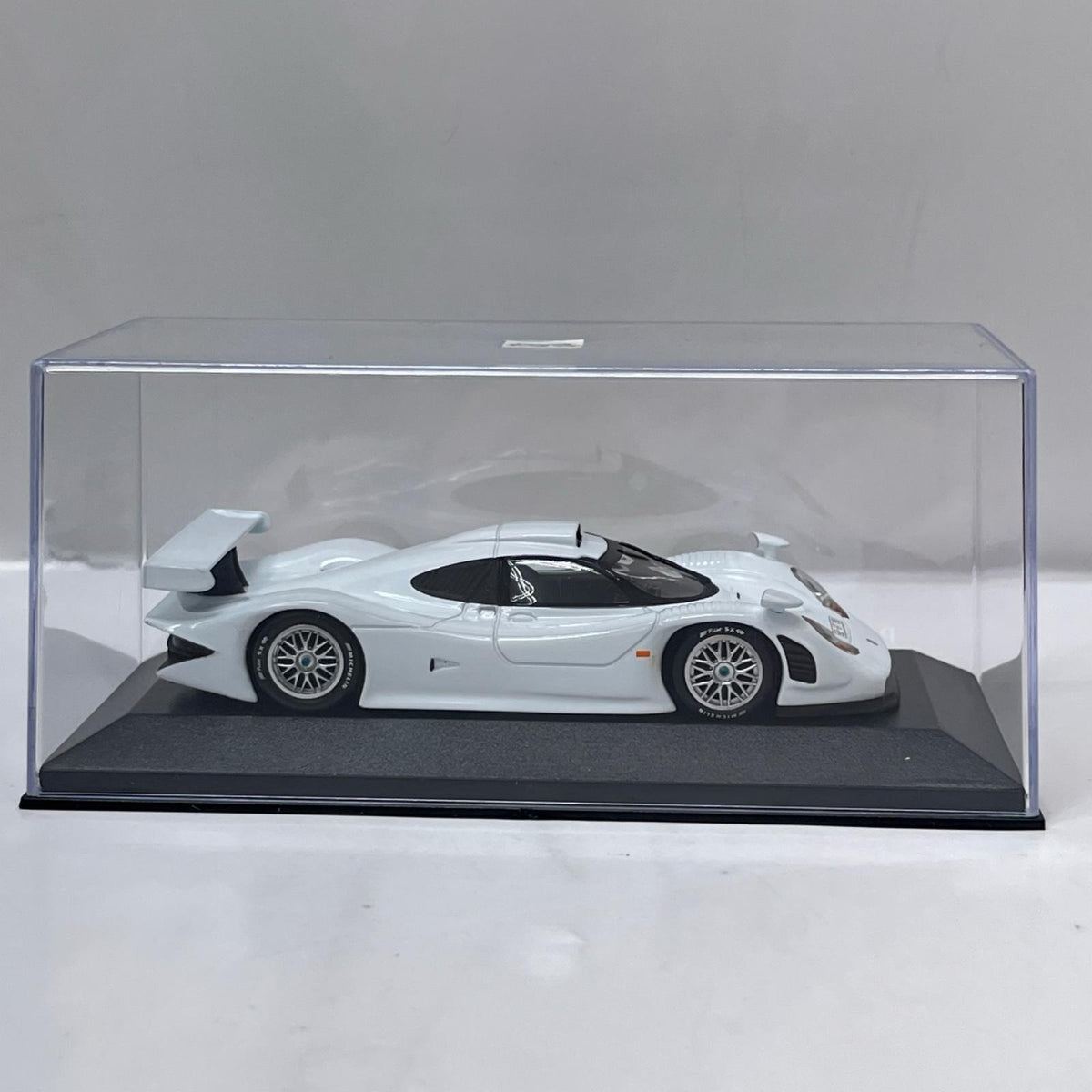 PMA×京商 Porsche 911 GT1 Street 1998 MINICHAMPS(ミニチャンプス) / 京商(KYOSHO) MINICHAMPS(ミニチャンプス)/京商(KYOSHO) スケールカー