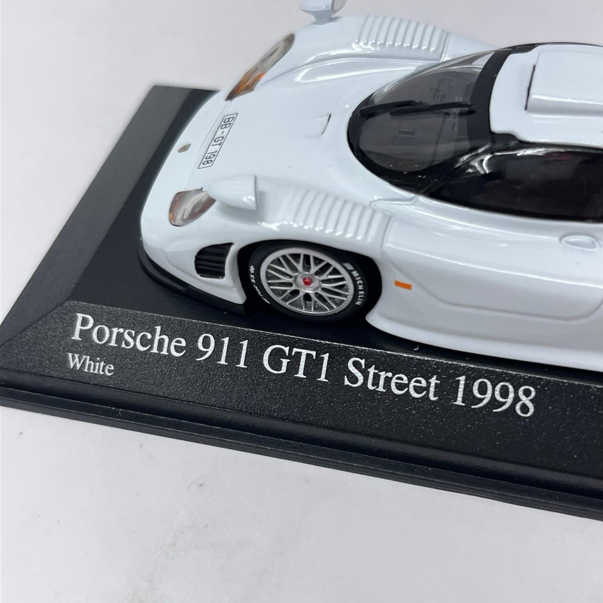 PMA×京商 Porsche 911 GT1 Street 1998 MINICHAMPS(ミニチャンプス) / 京商(KYOSHO) MINICHAMPS(ミニチャンプス)/京商(KYOSHO) スケールカー