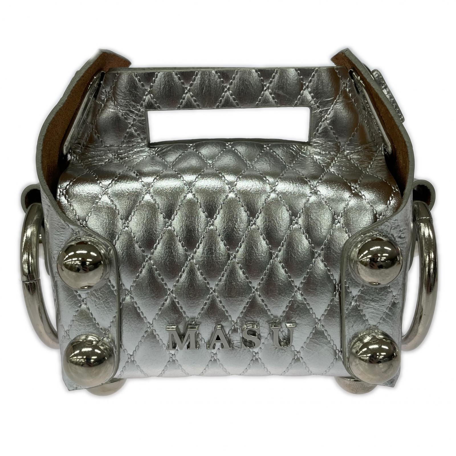 その他バッグ LEATHER CAKE BAG PETIT SILVER シルバー