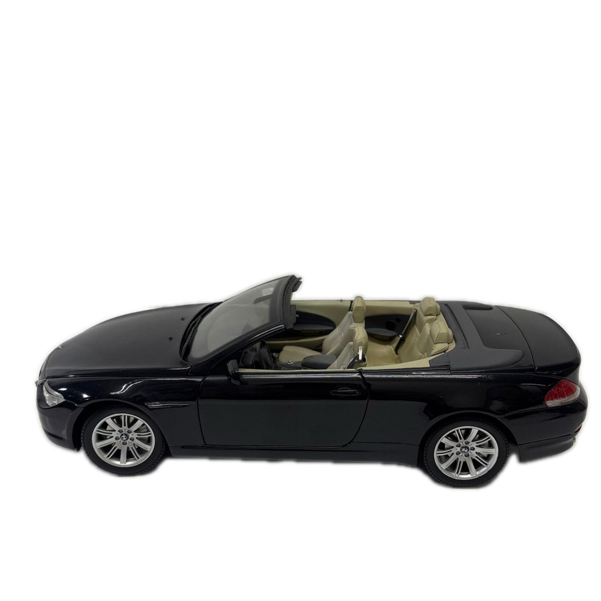 1/18 京商 BMW 6 1/18スケールカー 京商 B MW スケールカー