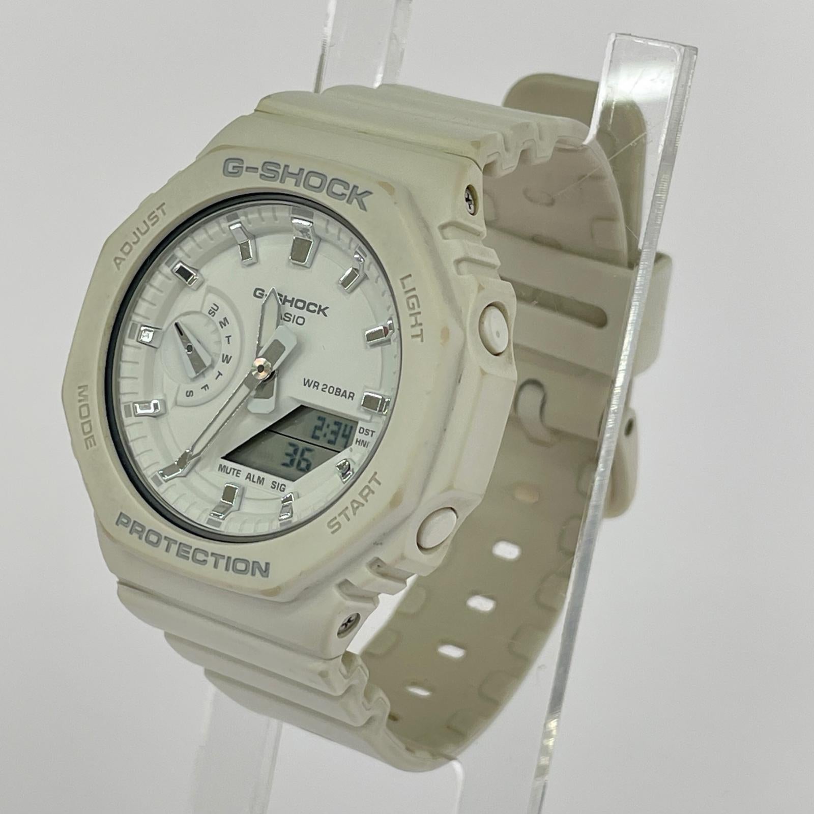 腕時計 G-SHOCK GWA-S2100 ホワイト