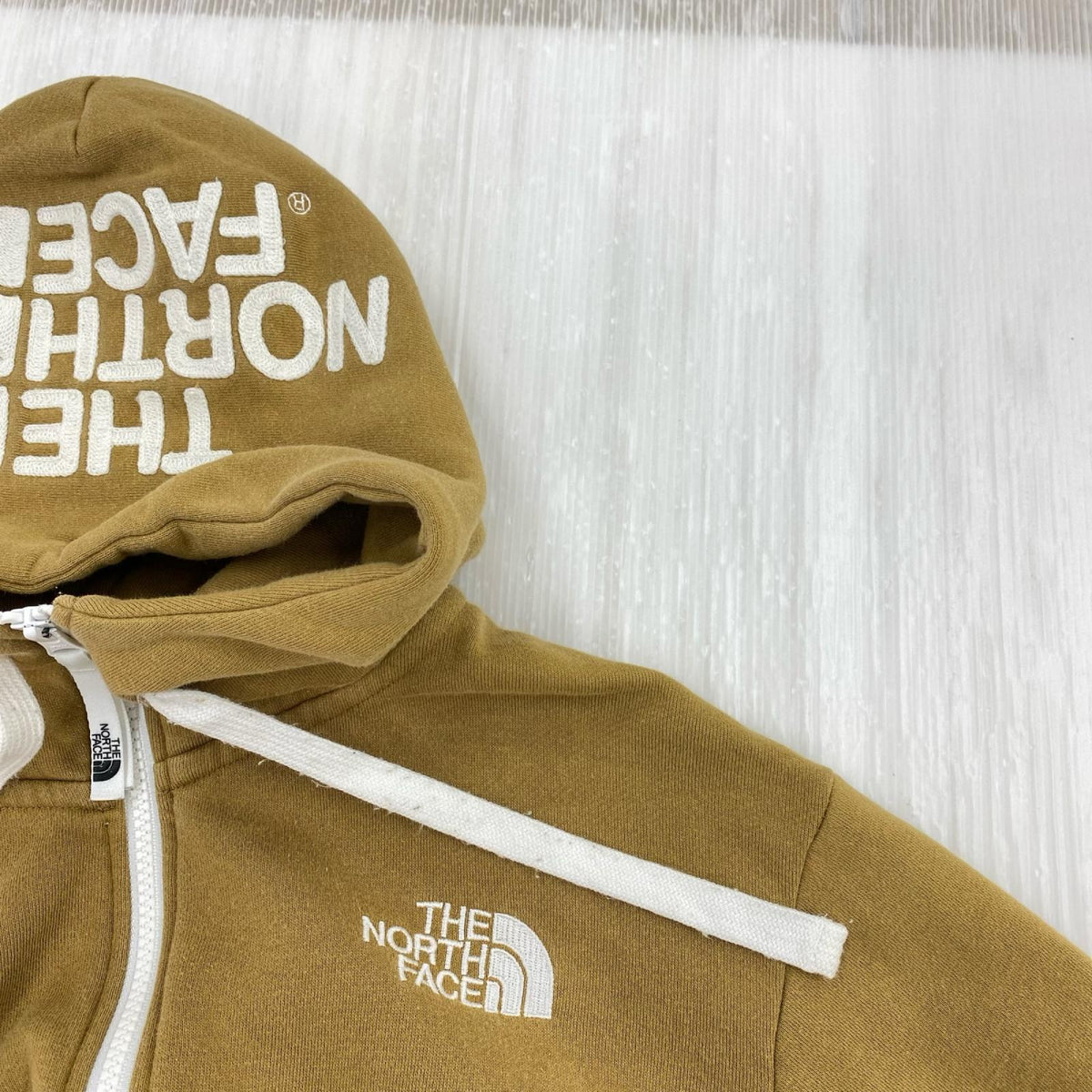 パーカー THE NORTH FACE Rearview FullZip Hoodie NT11930 茶 (S) S ブラウン