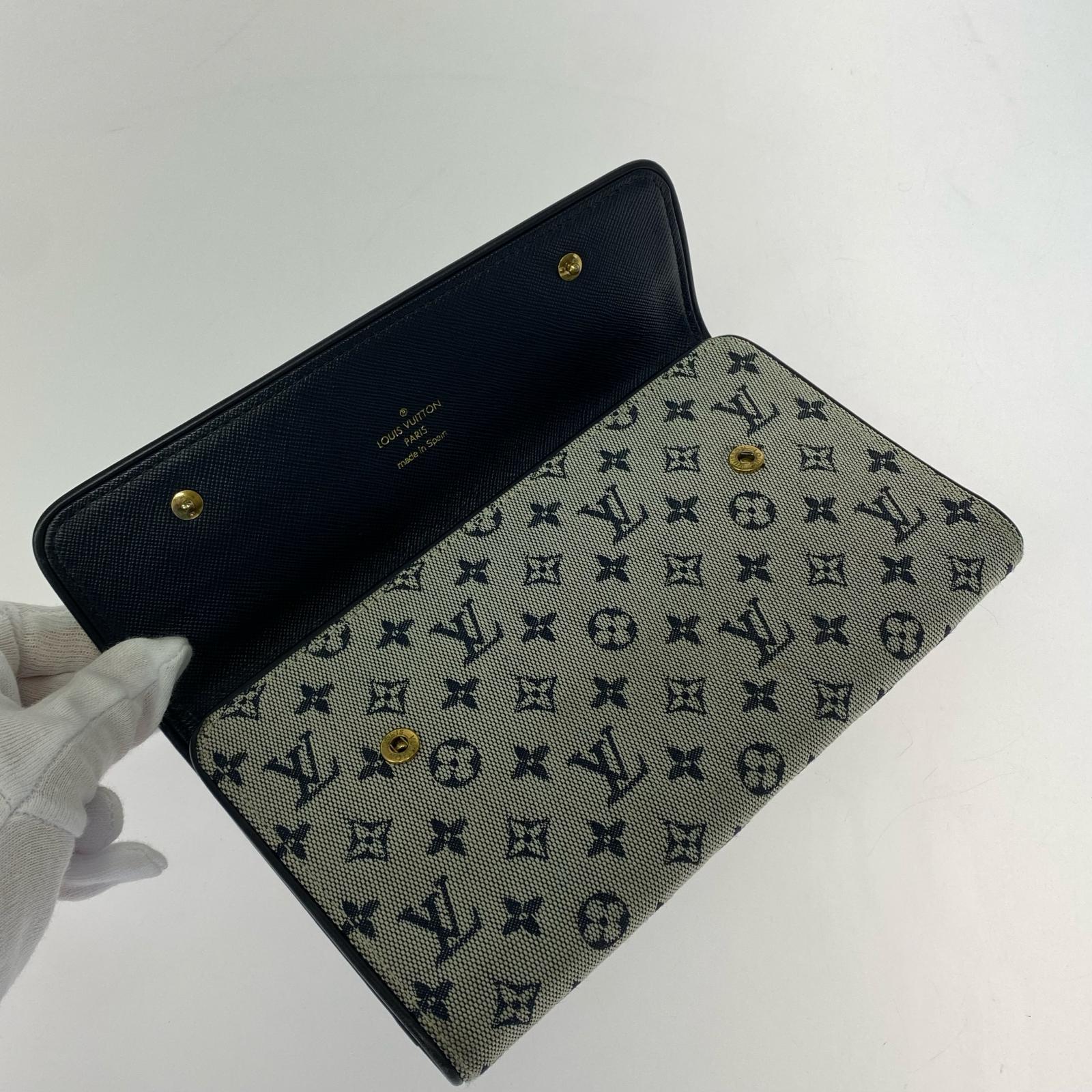 LV ポルトトレゾール インターナショナル M92242/CA0054 M92242