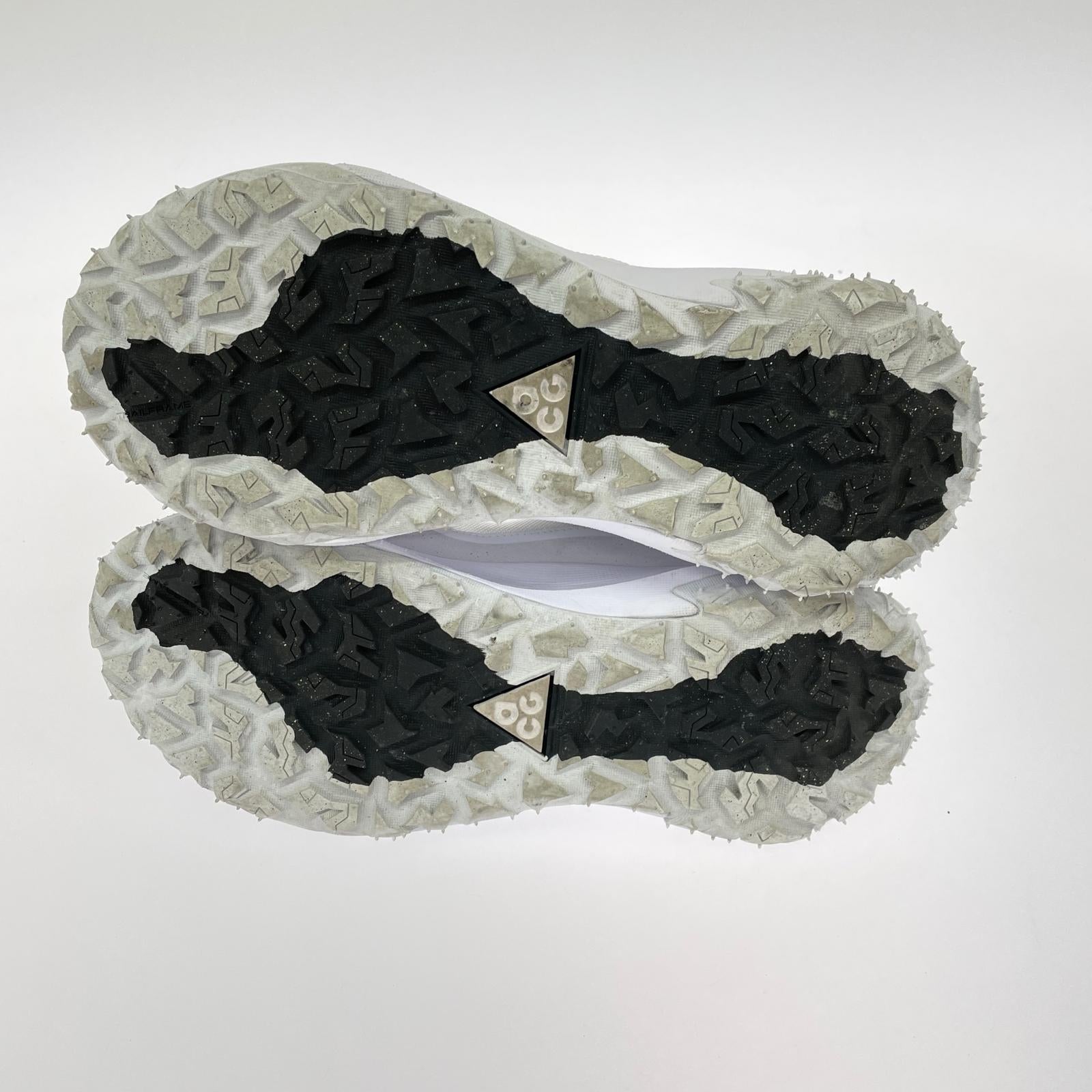 スニーカー × ACG MOUNTAIN FLY 2 LOW SP 27.0 27cm (US9 UK8 1/2 EU44) ホワイト