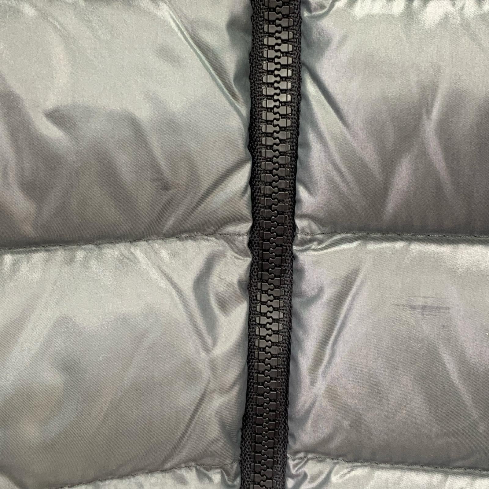 ダウンジャケット MONCLER ダウンジャケット グリーン