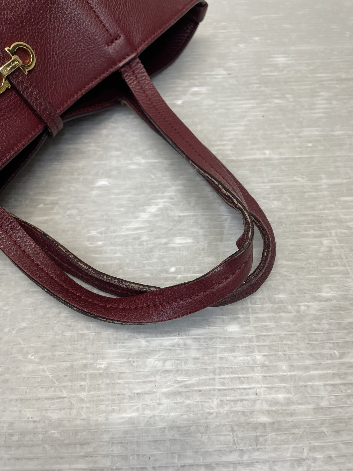 S.Ferragamo ガンチーニ レザーハンドバッグ レッド