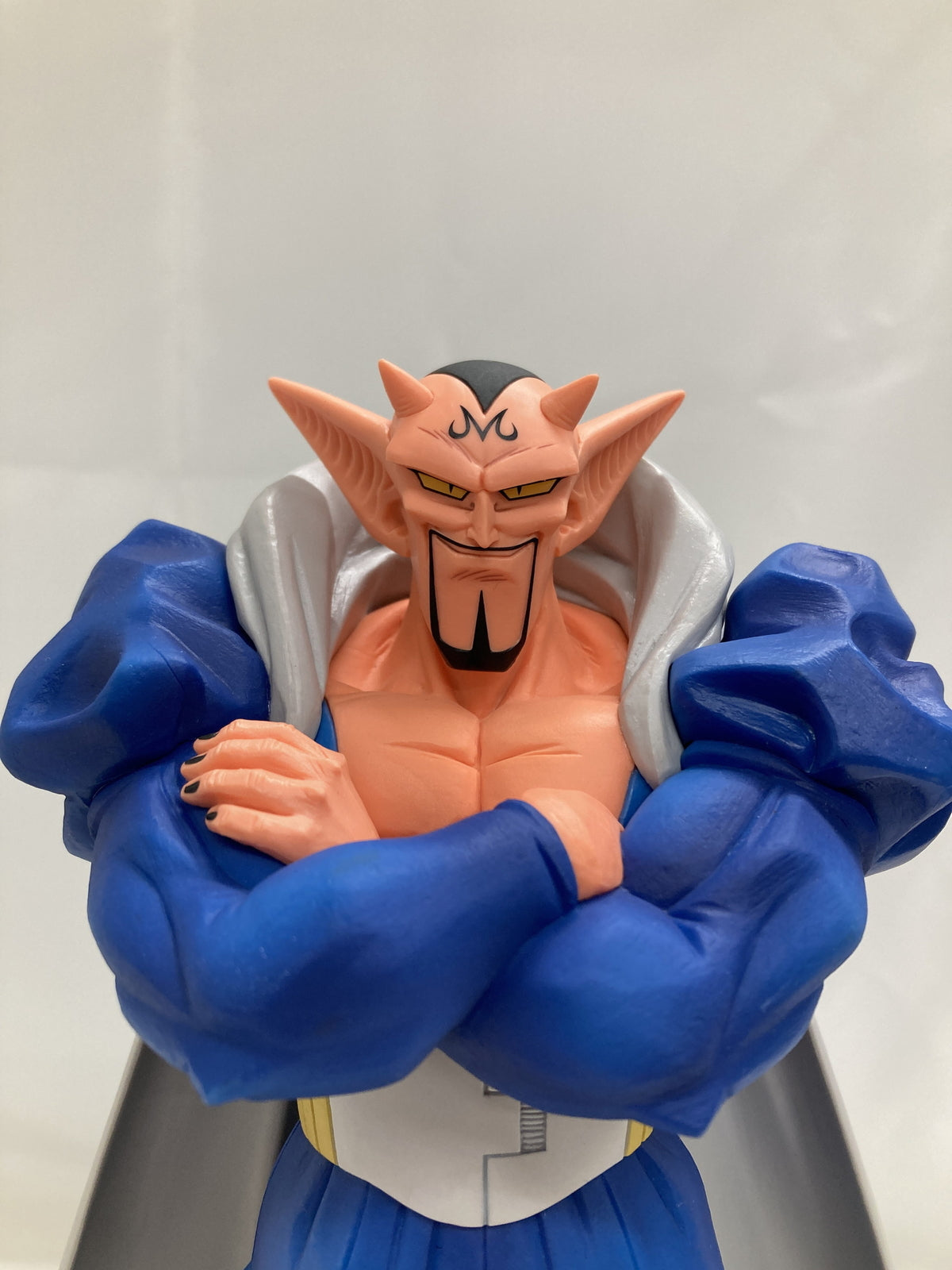 フラワー ココマーク ピアス 白