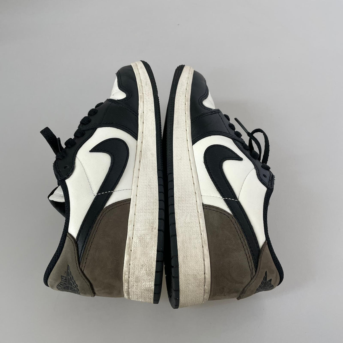 スニーカー AIR JORDAN 1 RETRO LOW OG GS MOCHA 24.5cm (US6 1/2 UK6 EU39)