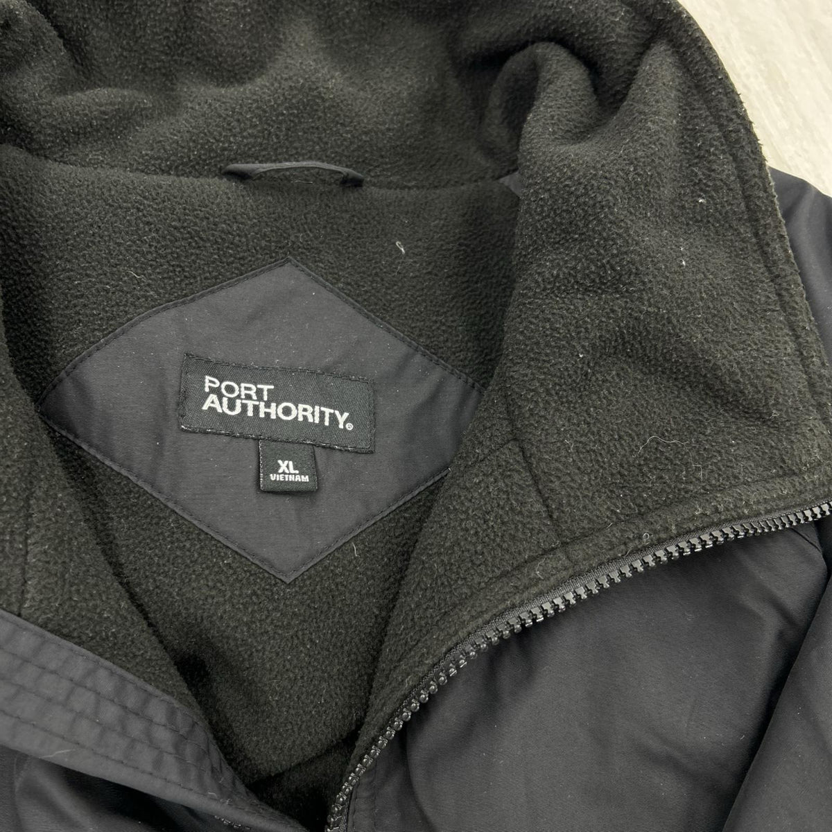 テーラードジャケット PORT AUTHORITY リフレクティブテーピング 黒 (XL) ブラック