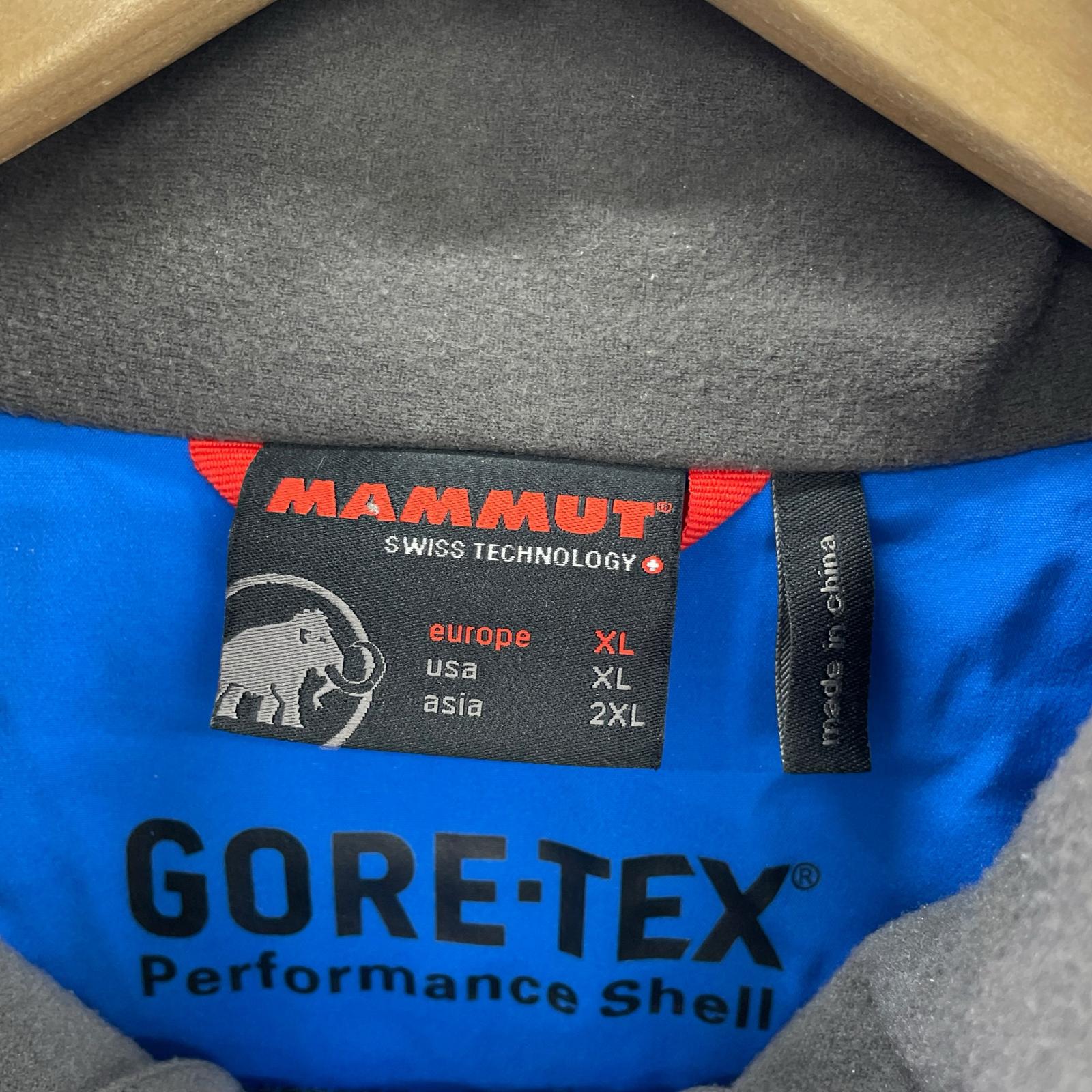 ジャケット マウンテンパーカーGORE-TEX ブルー