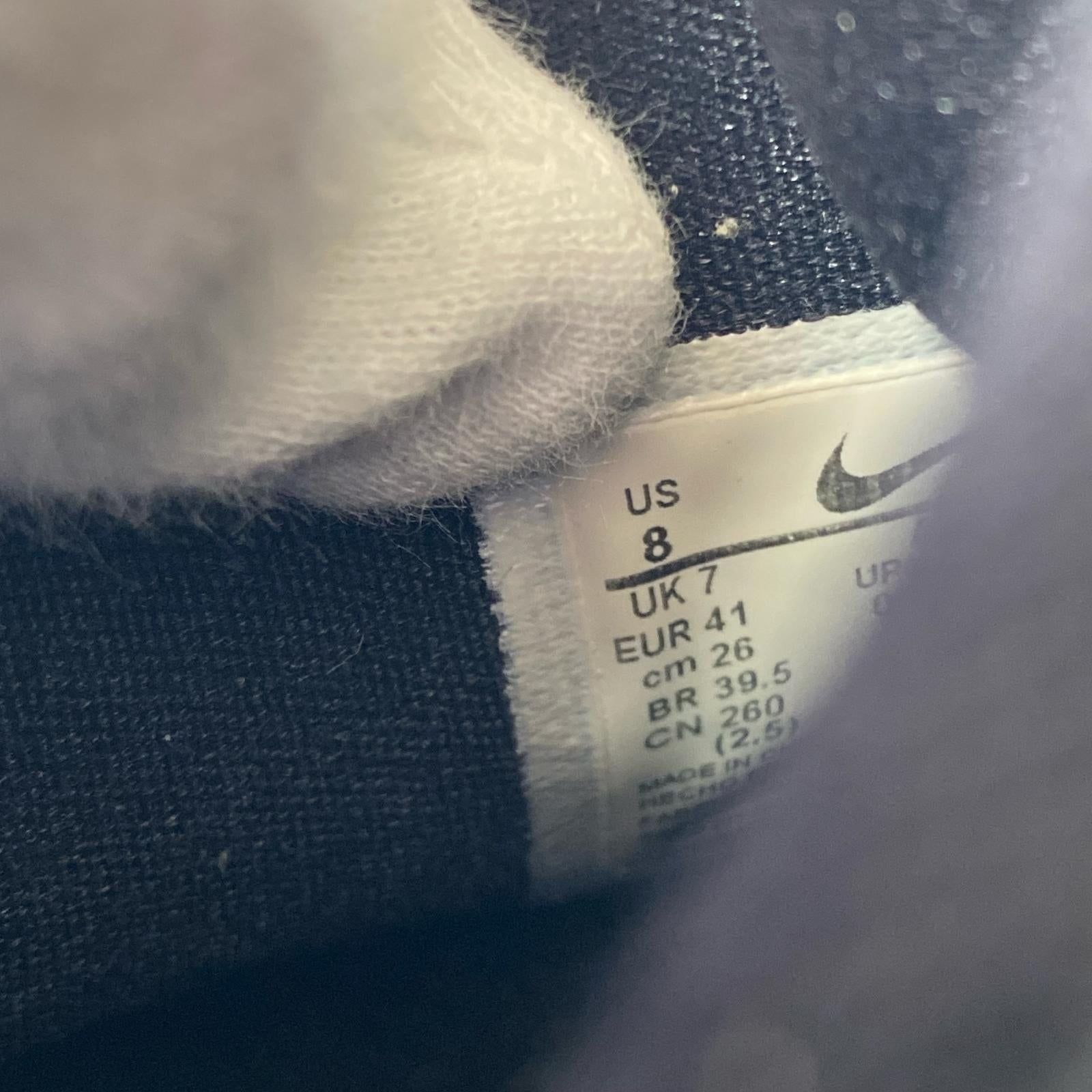 スニーカー KYRIE 5 EP 黒 (26㎝) 26cm (US8 UK7 1/2 EU42) ブラック