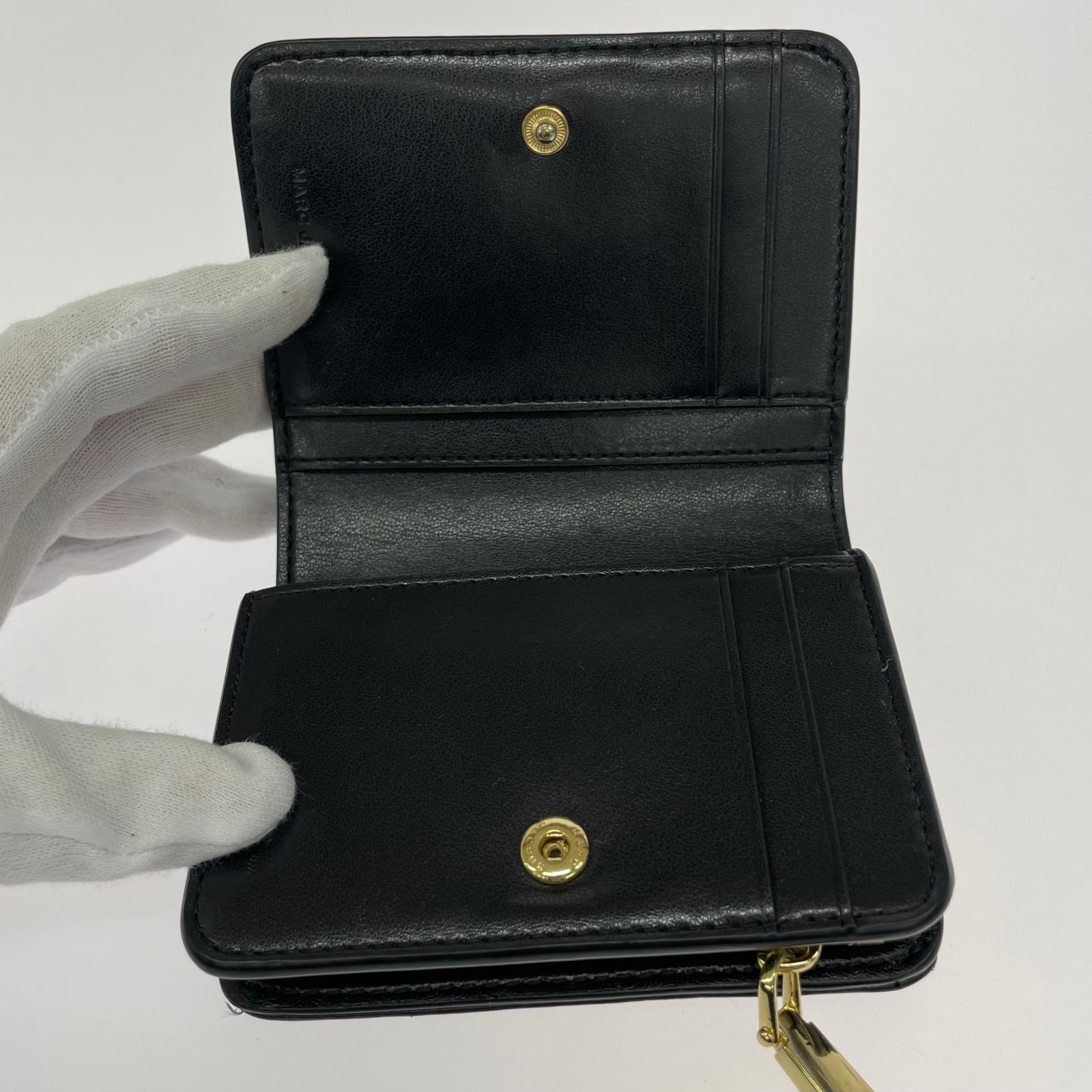 コンパクトウォレット MARC JACOBS 二つ折り財布 黒 ブラック
