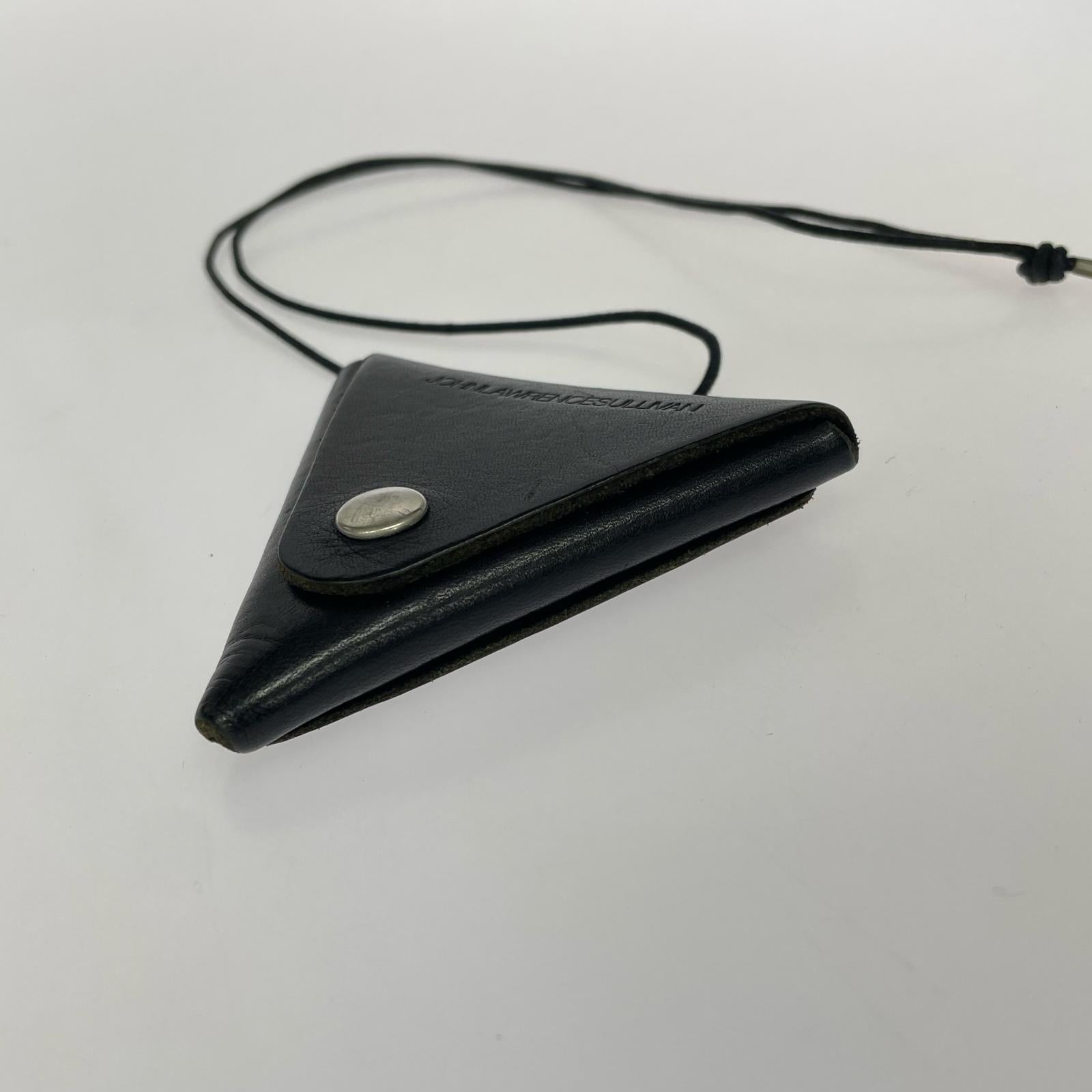 コンパクトウォレット Triangle Coin Case ブラック