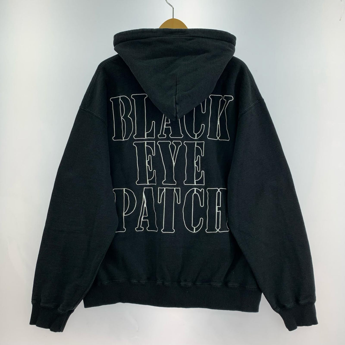 パーカー THE BLACK EYE PATCH 刺繍 ロゴ 黒 XL ブラック