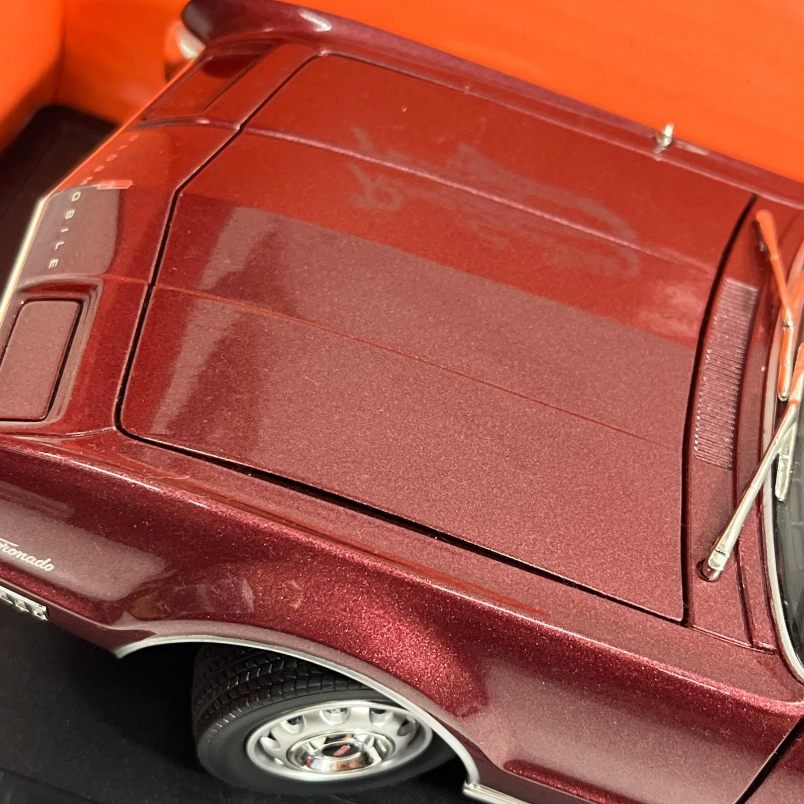 ROAD SIGNATURE 1966 OLDSMOBILE TORONADO ROAD SIGNATURE 1966 OLDSMOBILE TORONADO ROAD スケールカー