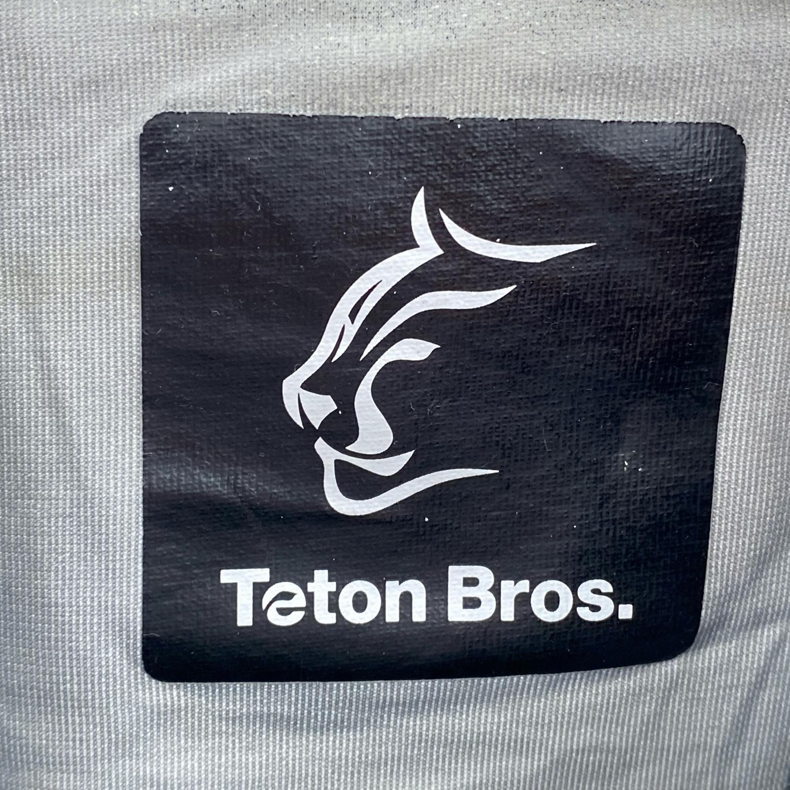 マウンテンパーカー Teton Bros Tsurugi Jacket S カーキ