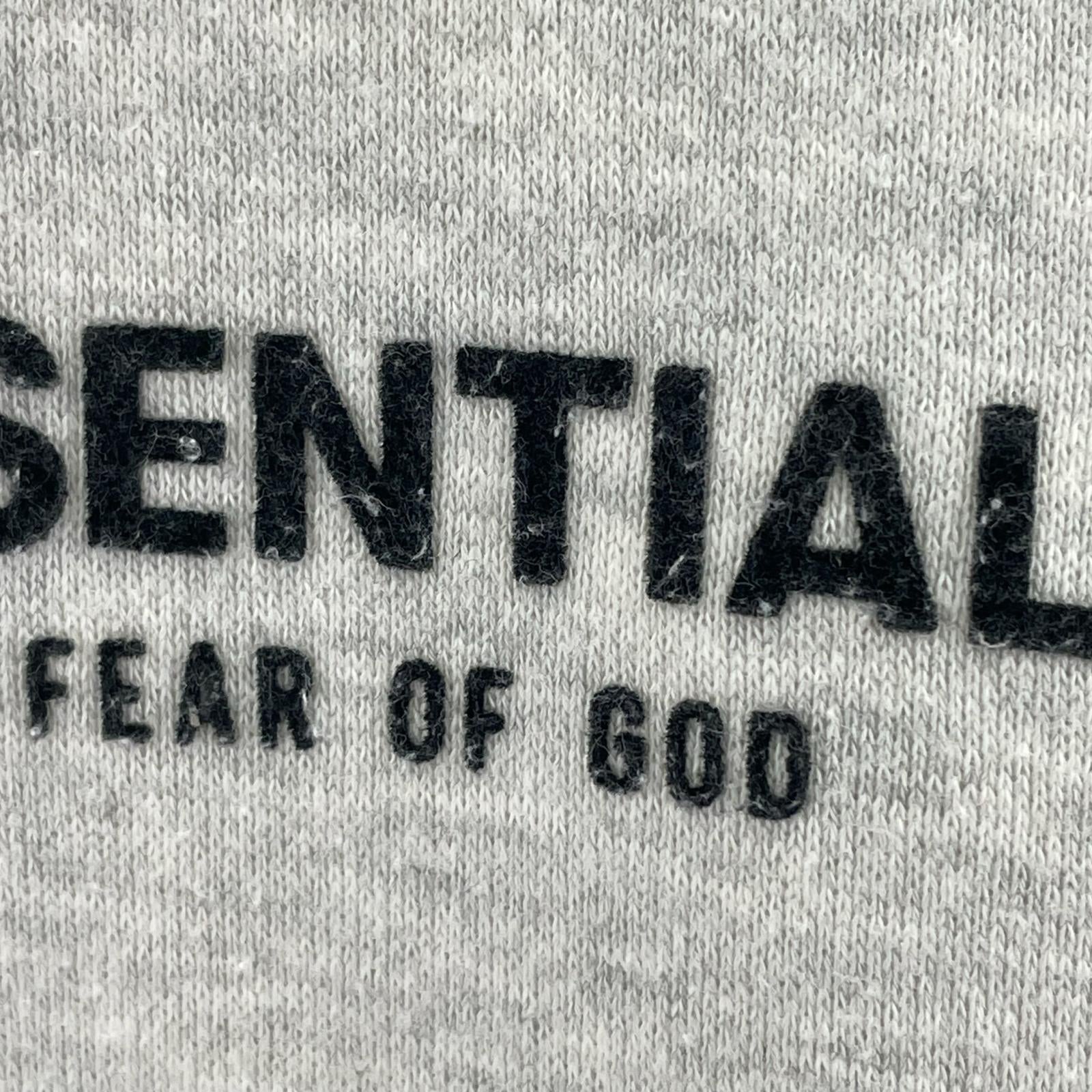 パーカー ESSENTIALS FEAR OF GOD ロゴパーカー グレー (XXL) グレー