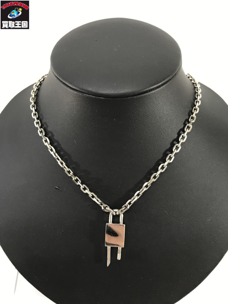 GIVENCHY ロックミニネックレス