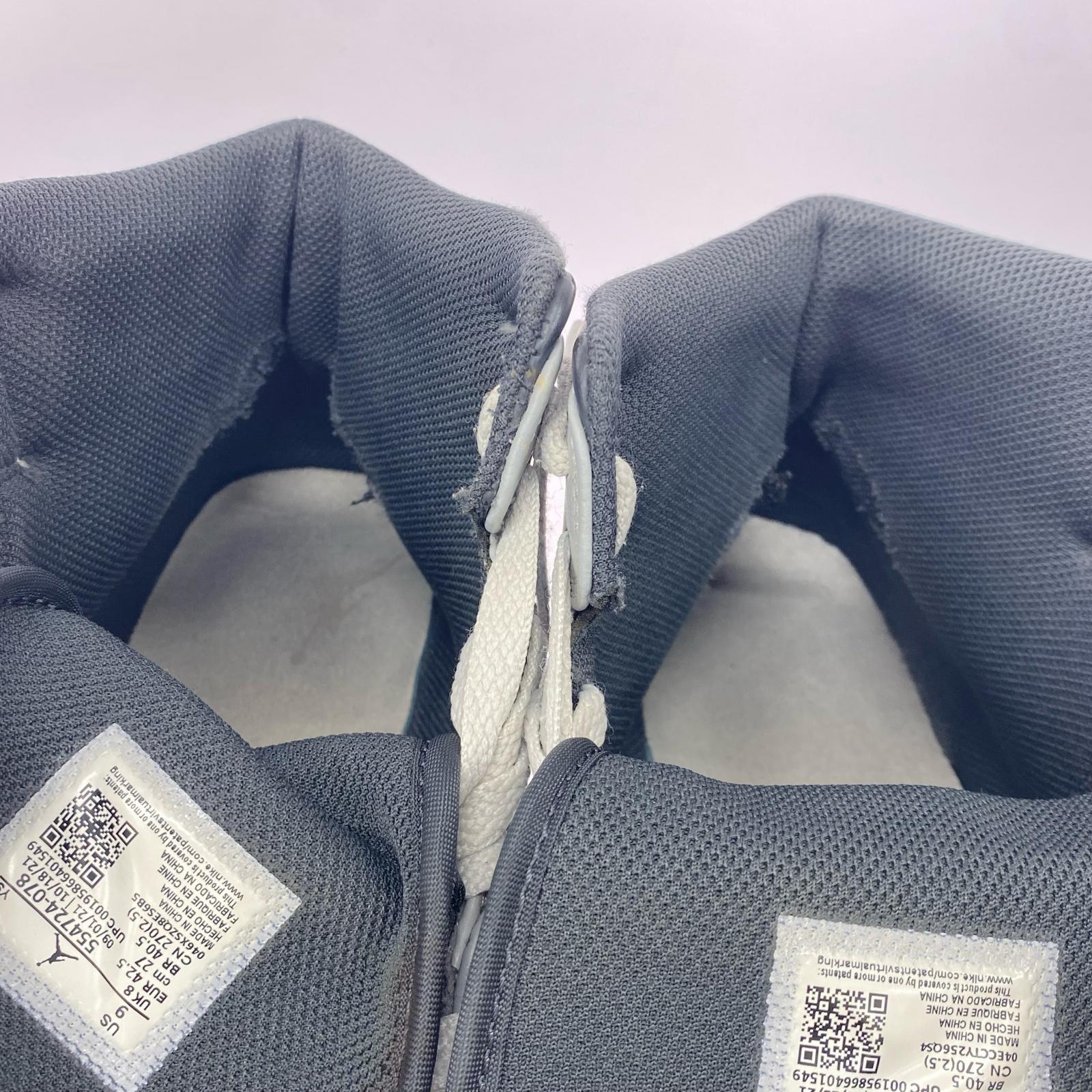 スニーカー AIR JORDAN 1 ミッドライトスモーク グレー (27) 27cm (US9 UK8 1/2 EU44)