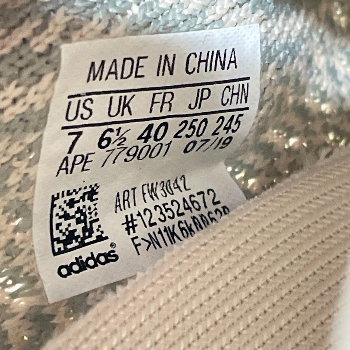 スニーカー YEEZY BOOST 350 V2 CITRIN 25.0㎝ 25cm (US7 UK6 1/2 EU40)