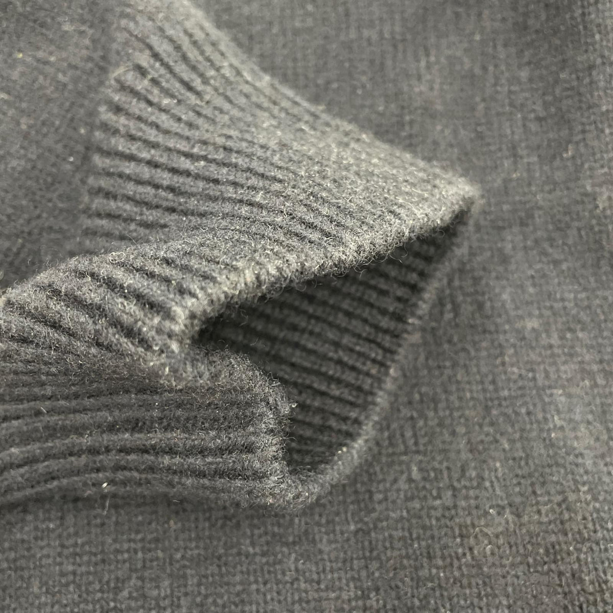 カーディガン Extra Fine Wool Knit Crew Neck Cardigan S ブラック