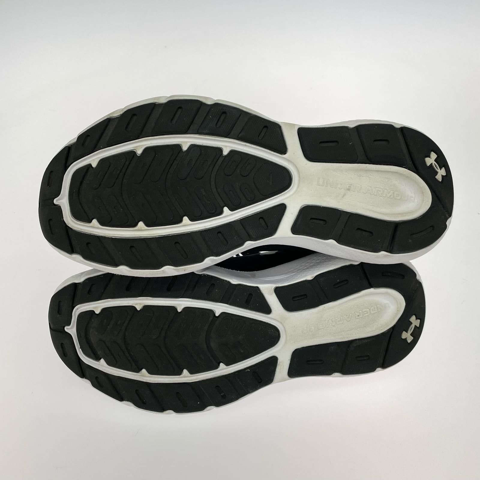 シューズ UNDER ARMOURランニングシューズ 27.5cm (US9 1/2 UK9 EU45) ブラック