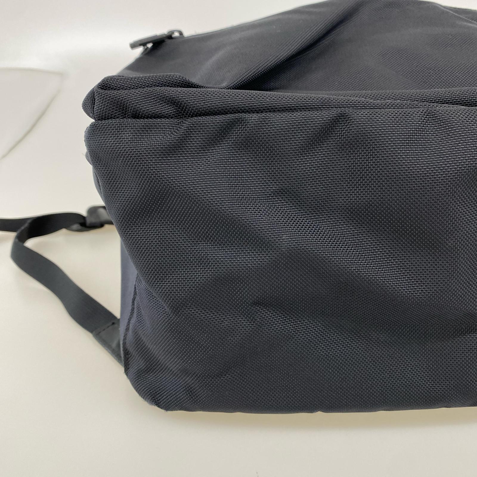 リュック・デイパック MONOLITH BACKPACK ブラック
